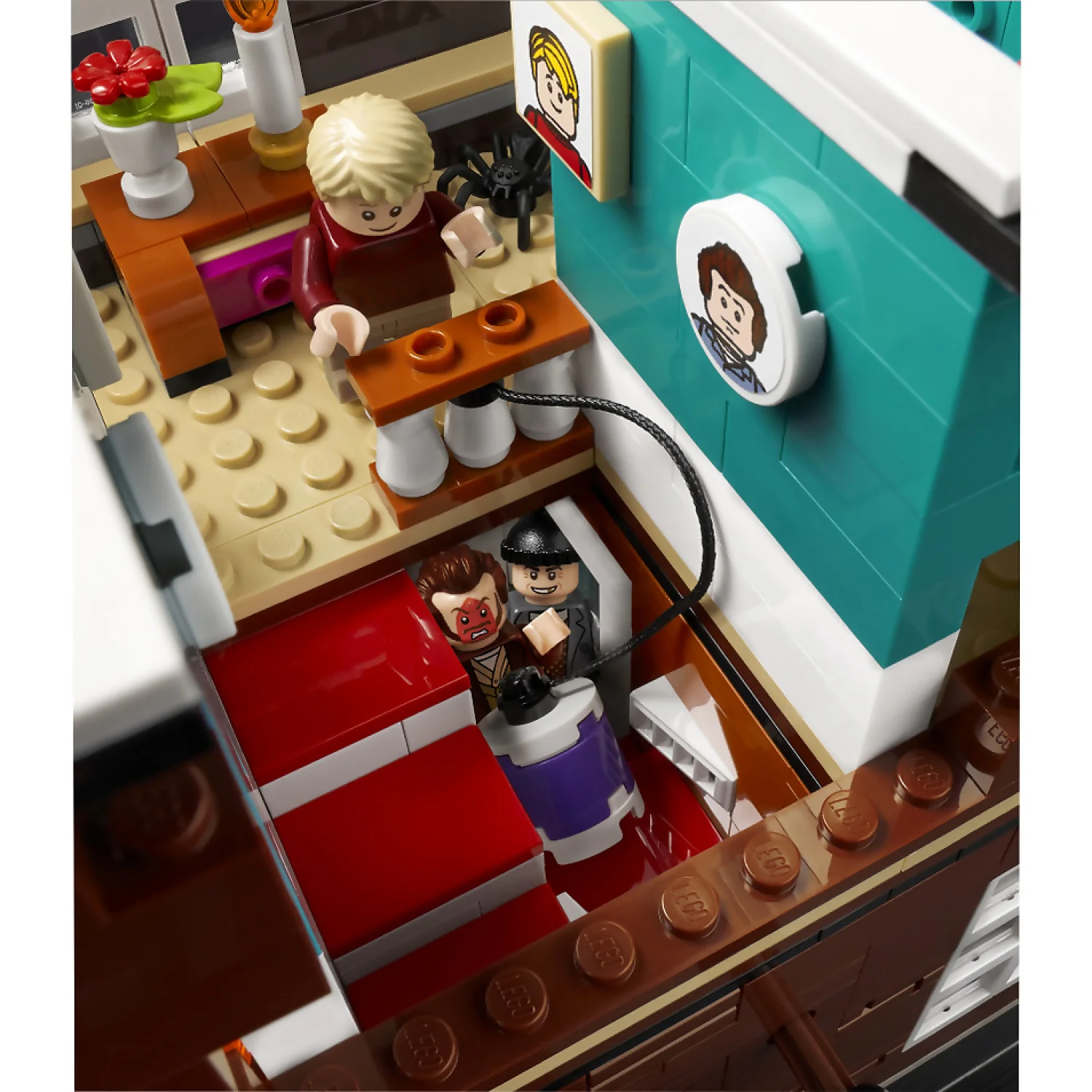 LEGO 21330 Home Alone - Ideas - Image 6