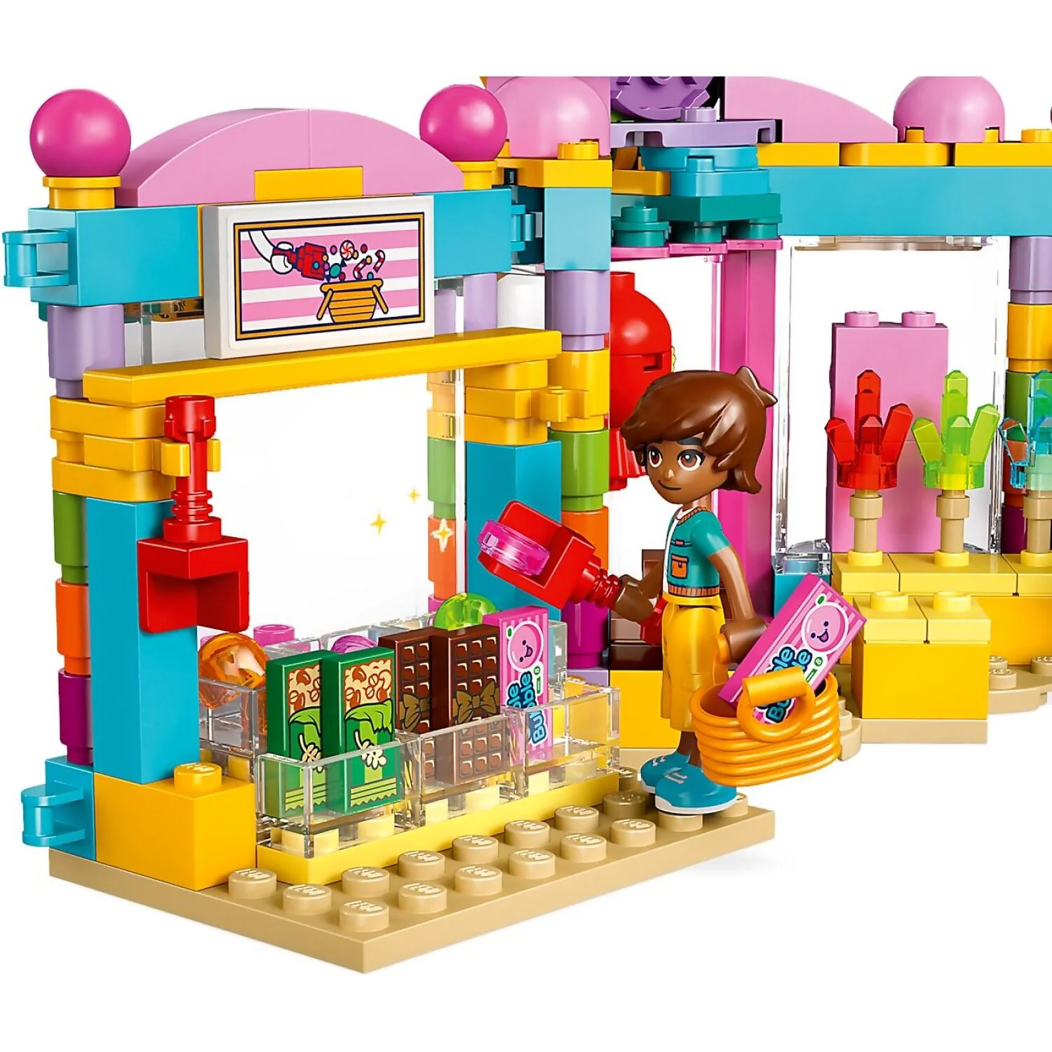 LEGO 42649 Heartlake City Candy Store - LEGO Friends - Image 3