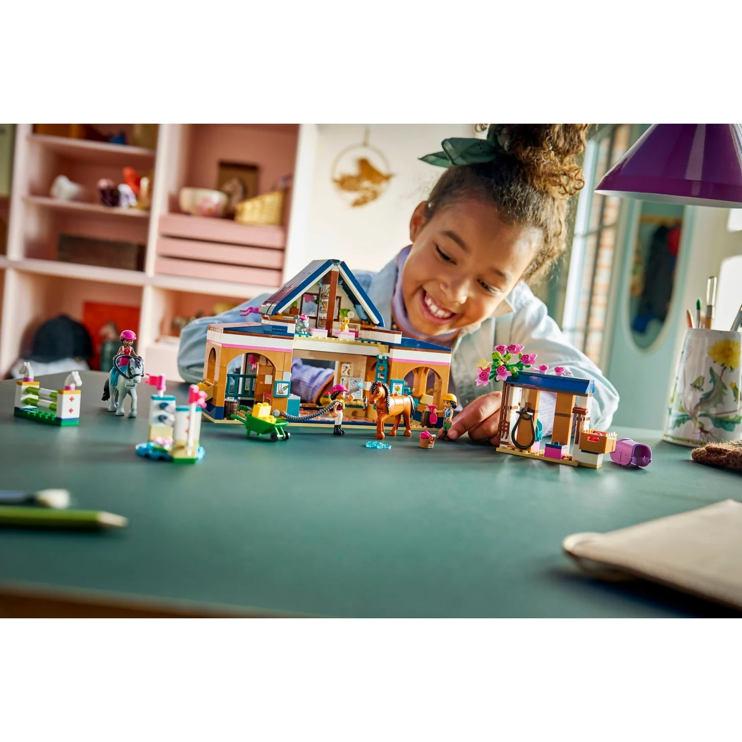 LEGO 42688 Horse Stable and Riding Academy - Friends - Image 8