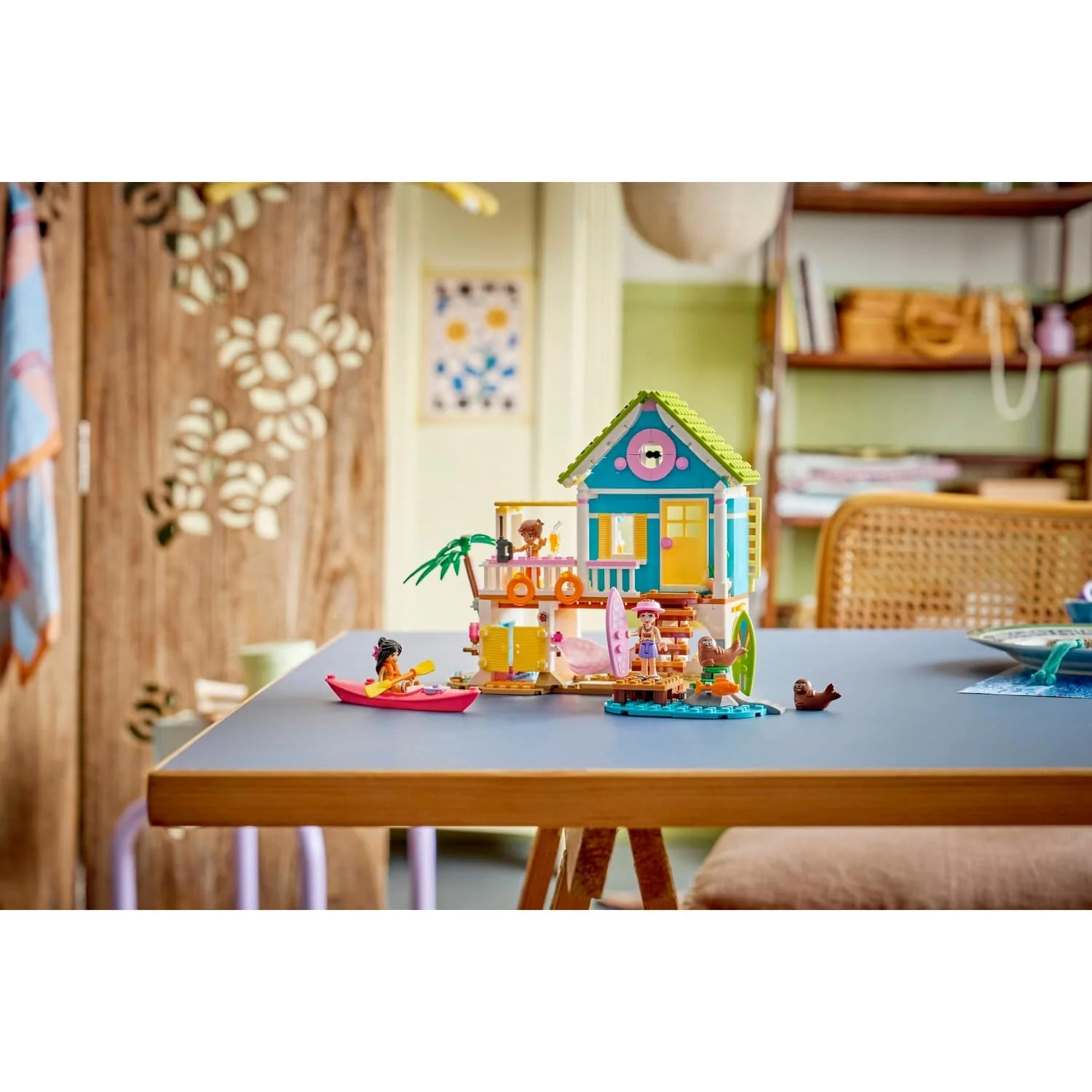 LEGO 42699 Beach House with Seals - Friends - Image 9