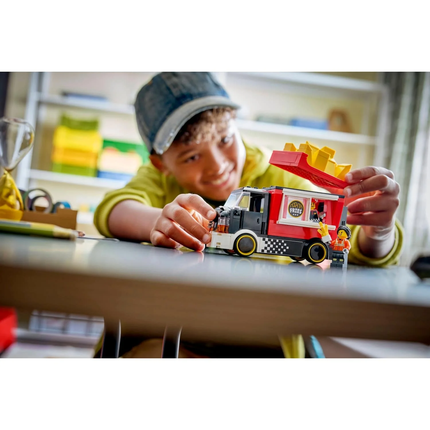 LEGO 60488 Fries Food Truck - City - Image 7