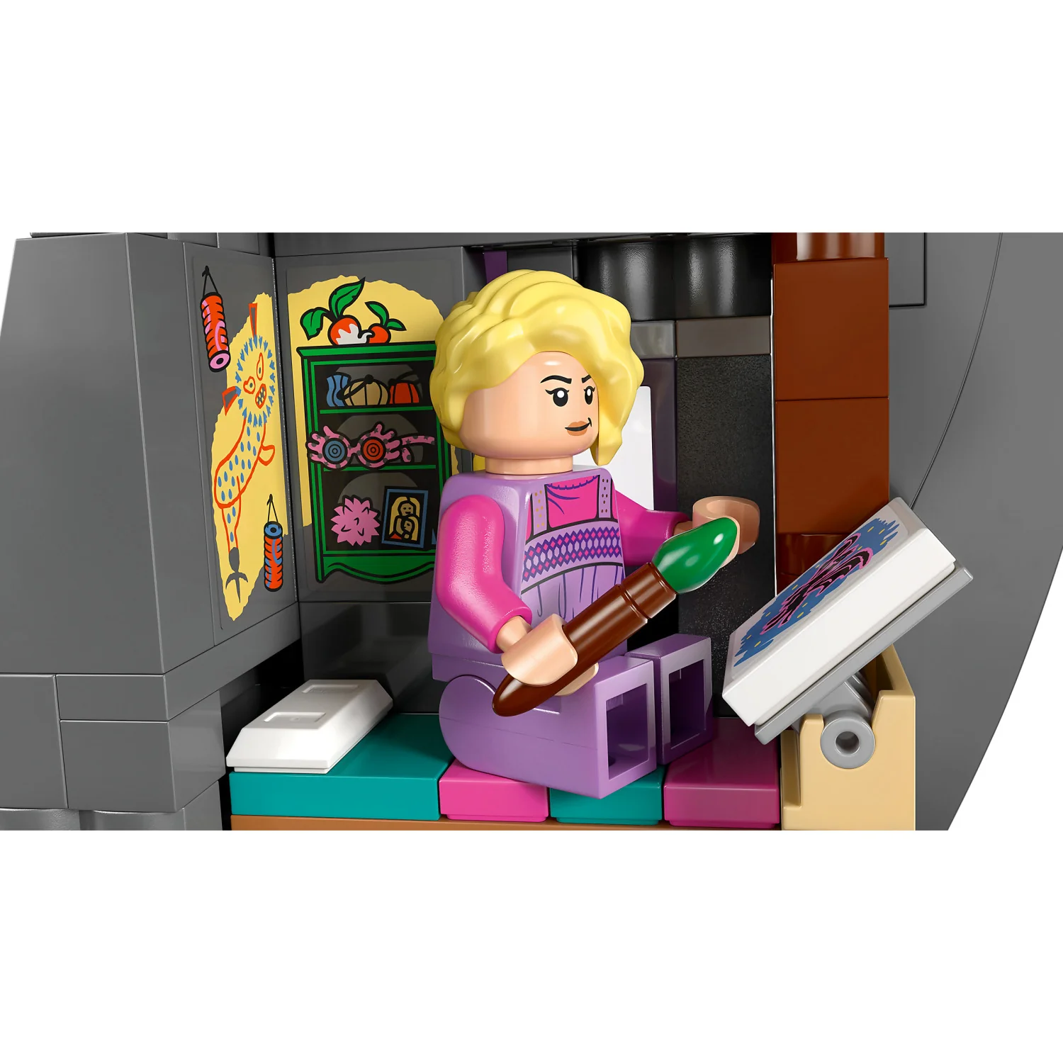 LEGO 76467 Luna Lovegood's House - Harry Potter - Image 6