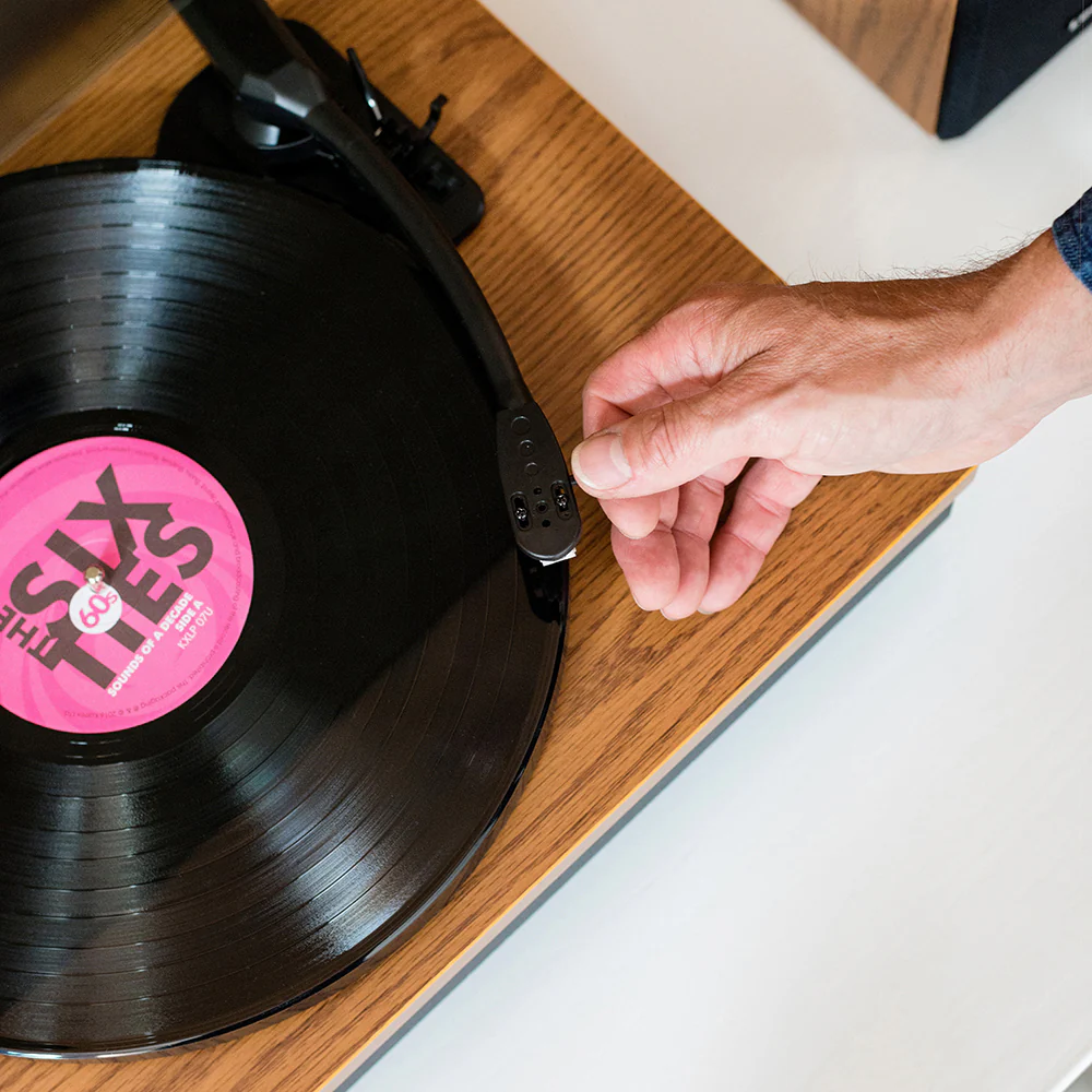 Lenco LS-300 Turntable with Bluetooth Connectivity & 2 Speakers (Wooden) - Image 4