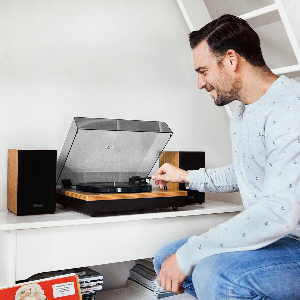 Lenco LS-300 Turntable with Bluetooth Connectivity & 2 Speakers (Wooden) - Image 5