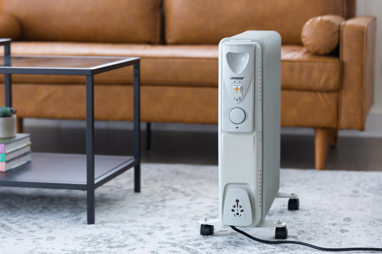 Lenoxx 11-Fin 2400W Wheeled Oil Column Heater 3 Heat Settings - Image 6