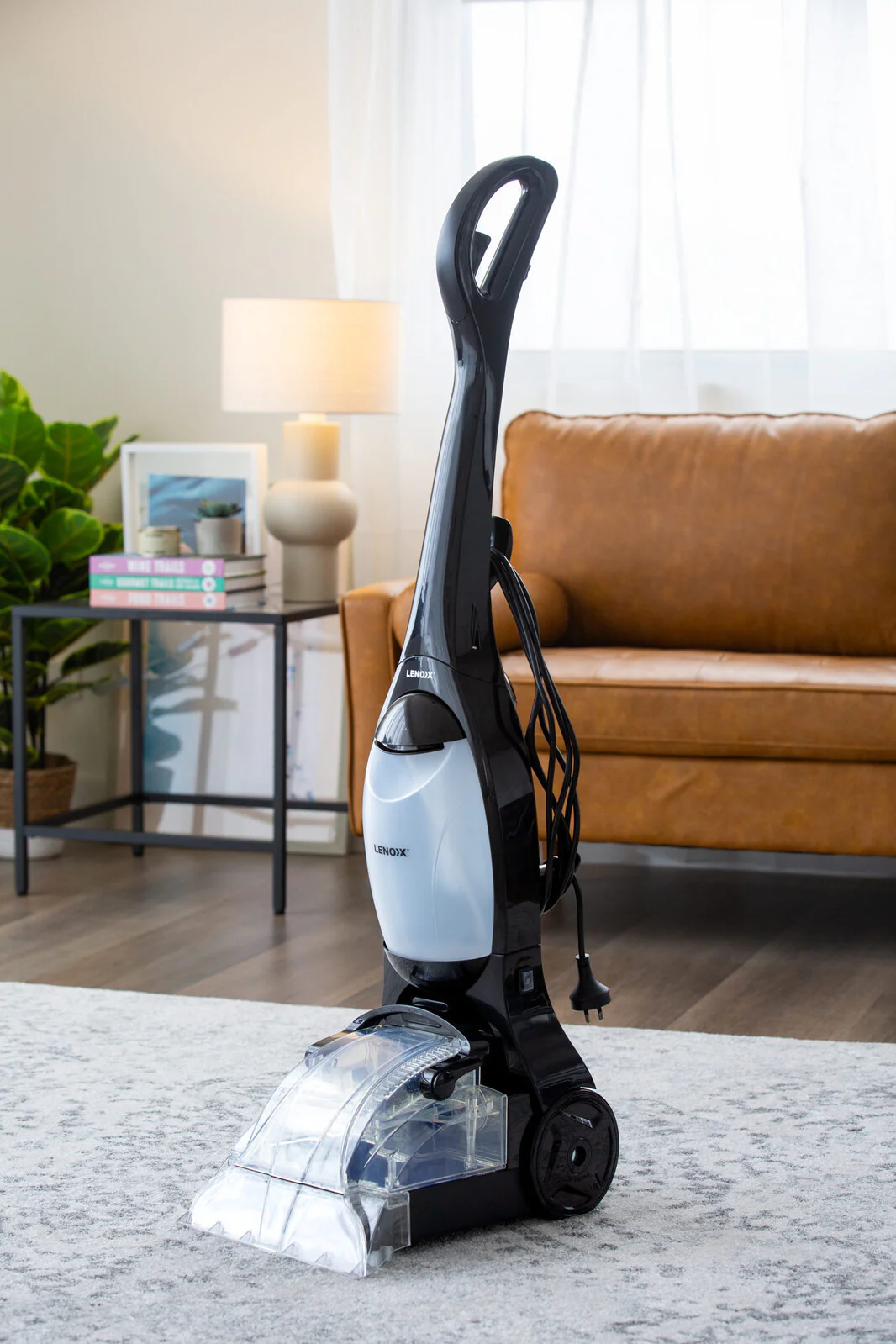 Lenoxx Carpet Washer Lightweight 2.3L 600W - Image 4