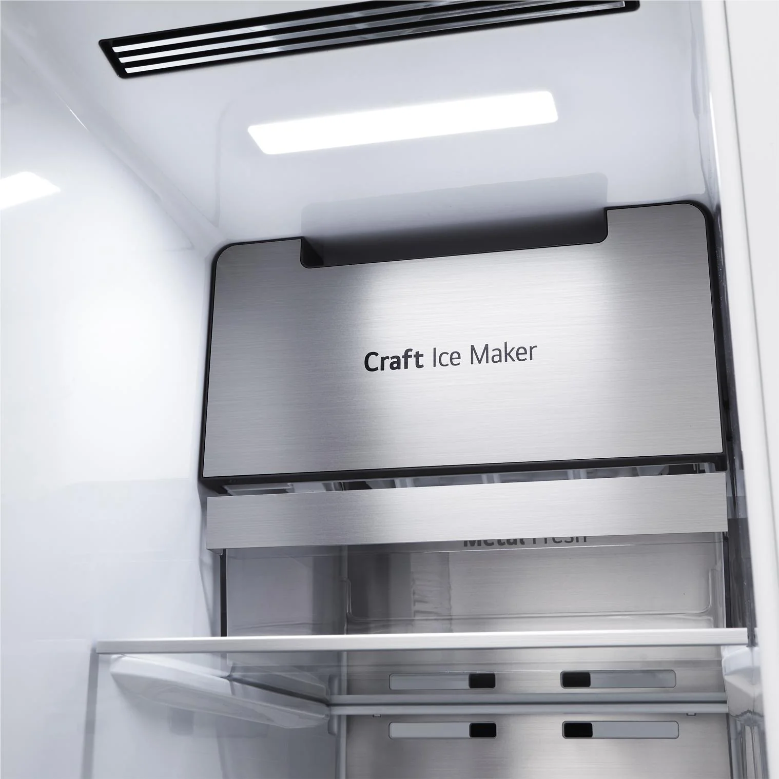 LG GS-D600PLC 635L Side by Side Fridge - Image 6