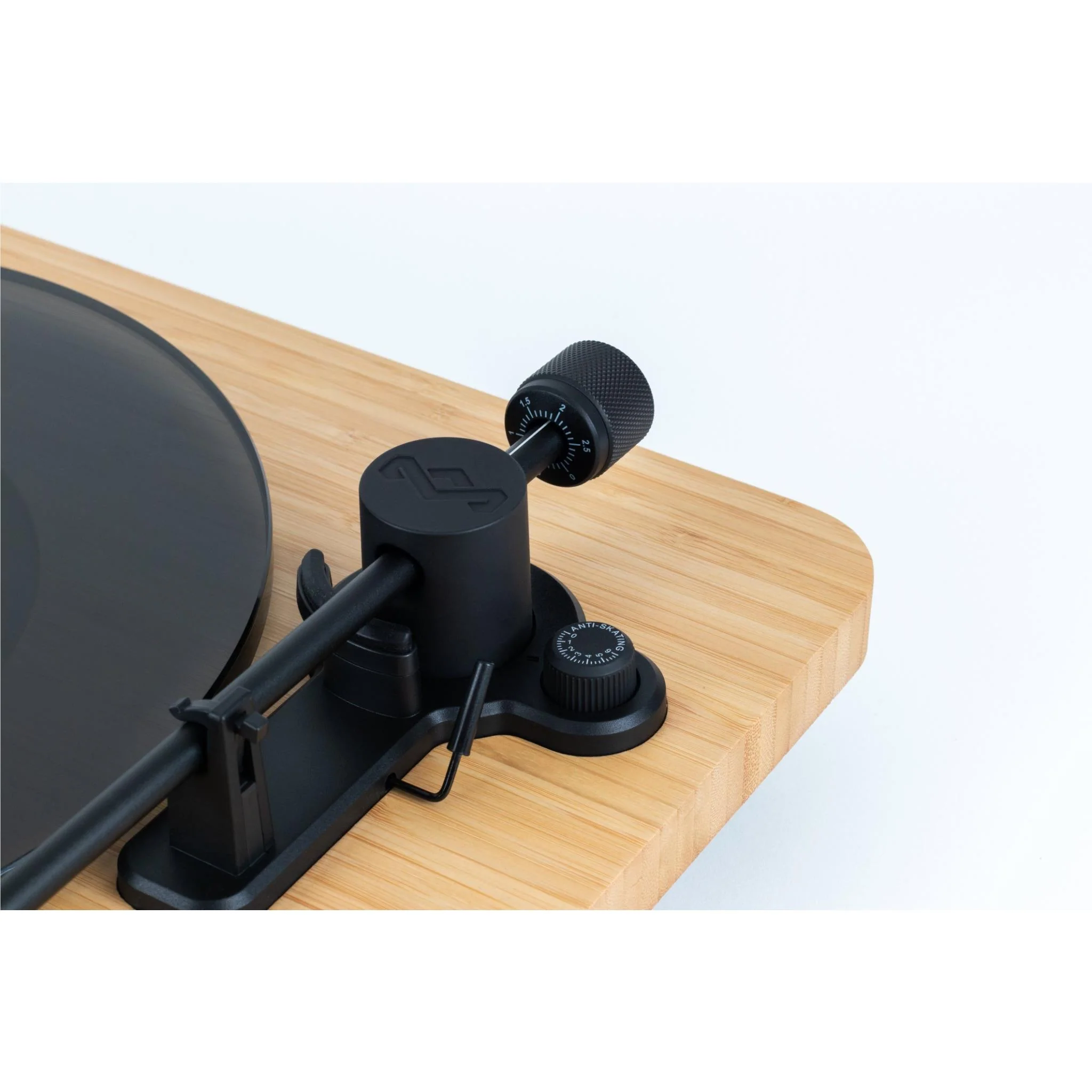 Marley Stir It Up Lux Wireless Turntable - Image 9