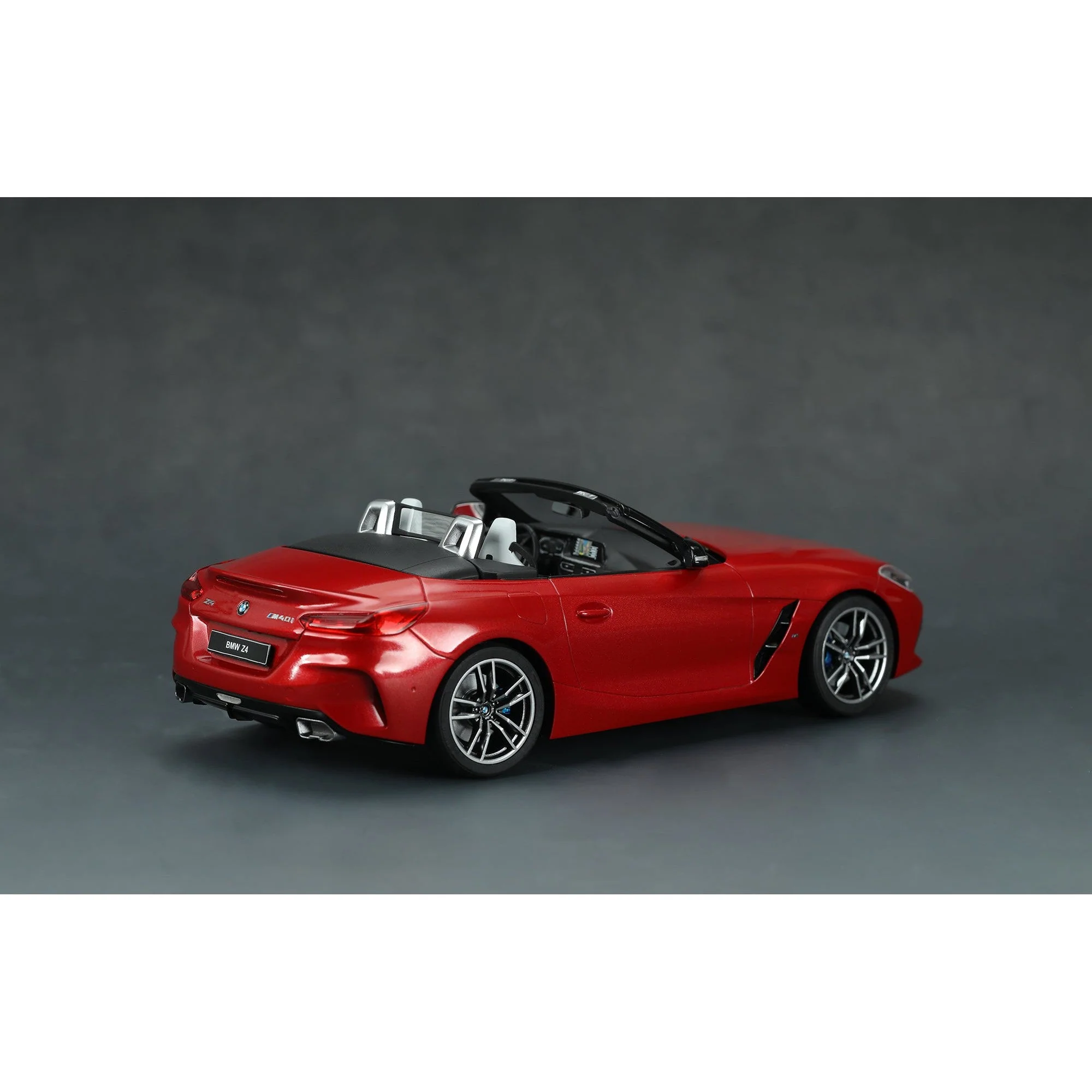 Meng 1/24 BMW Z4 M40I - Image 3