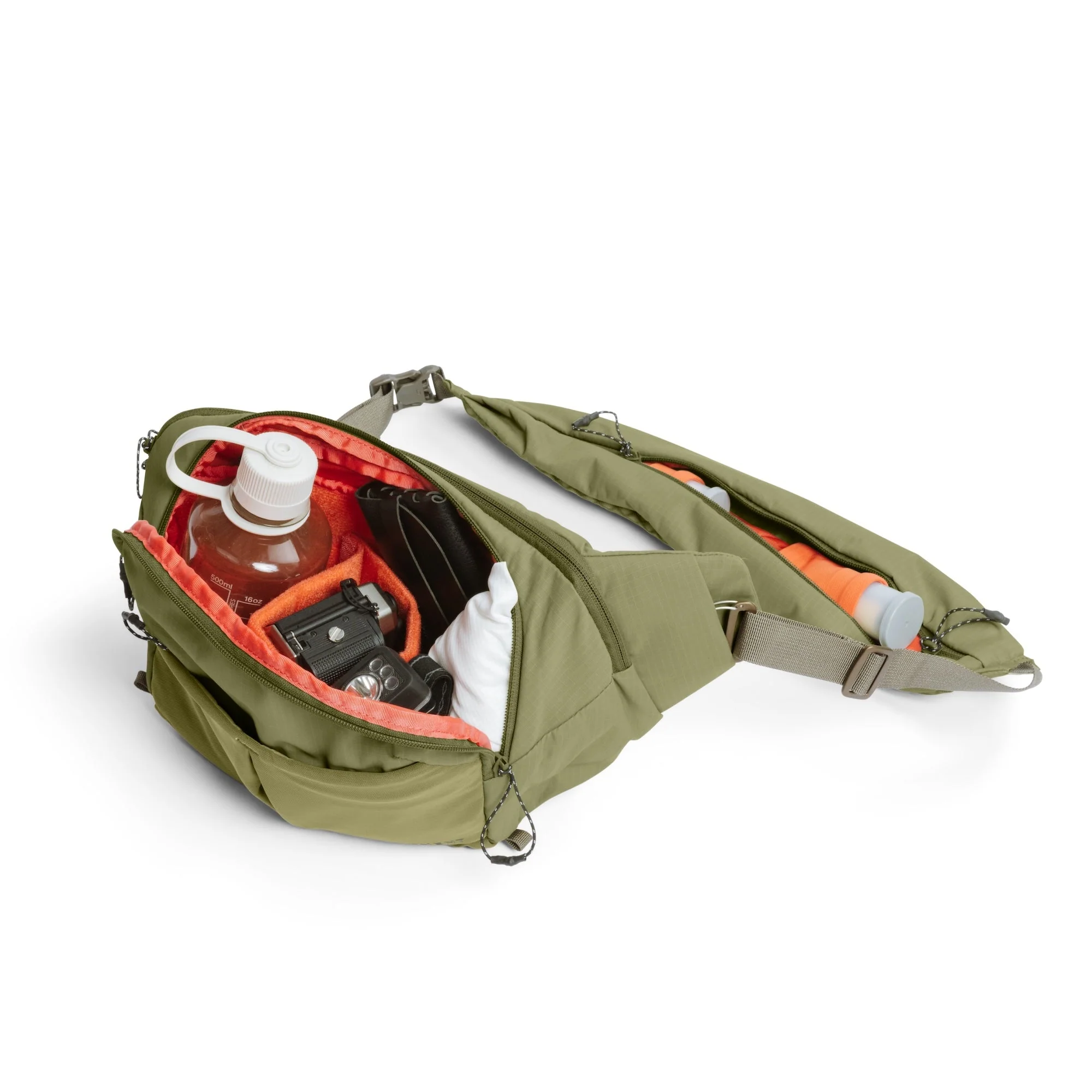 Moment - Balance 7L Camera Sling (Moss) - Image 4