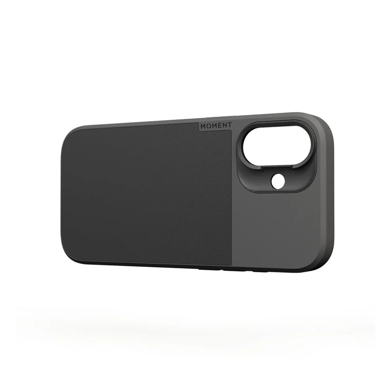 Moment Camera Case with MagSafe for iPhone 17 (Black) - Image 3