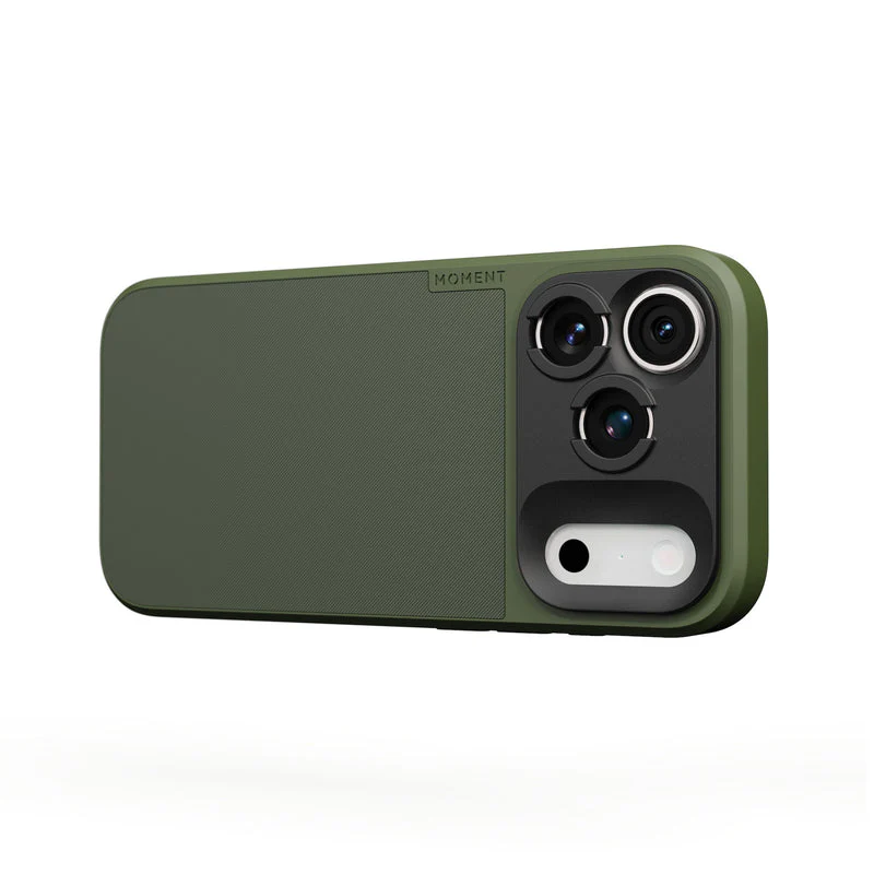 Moment Camera Case with MagSafe for iPhone 17 Pro (Olive) - Image 4
