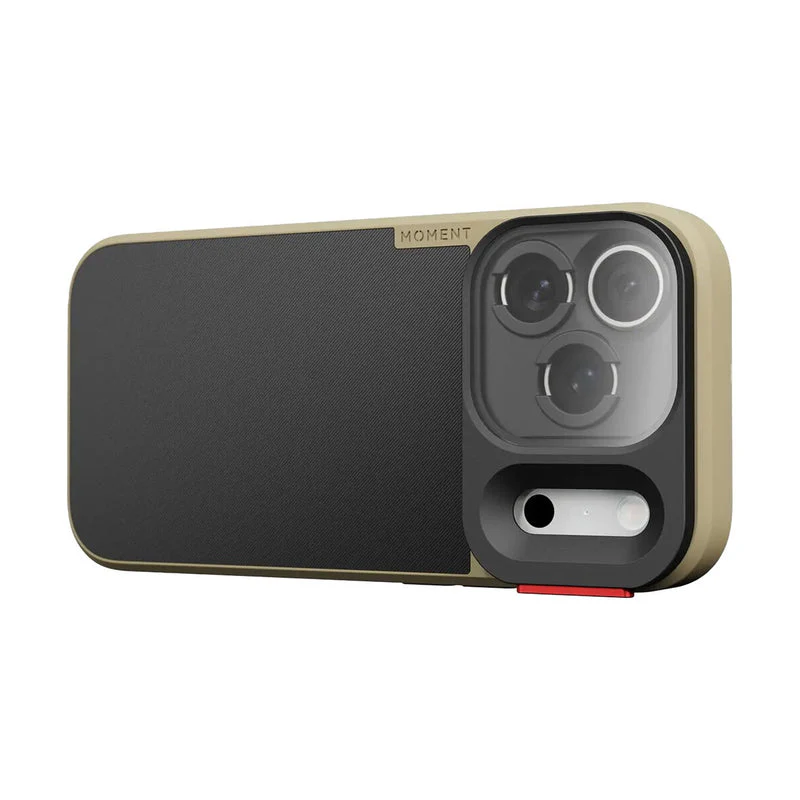 Moment CineBloom (20%) Quick Lock Filter for iPhone 17 Pro - Image 3
