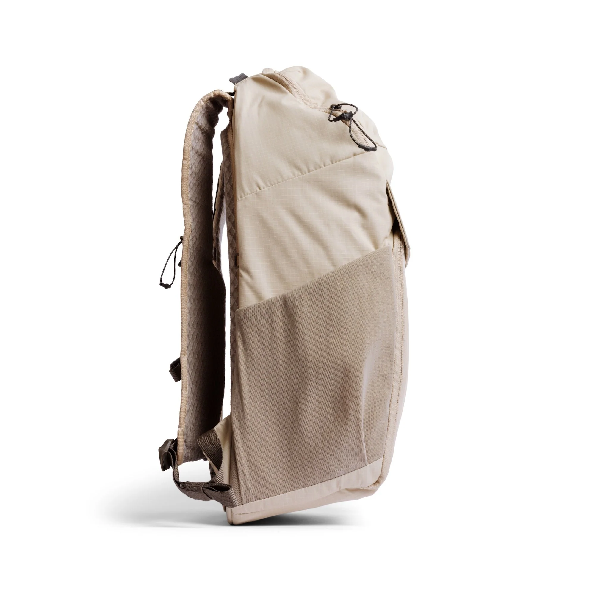 Moment - Sequence Backpack 23L (Desert) - Image 5