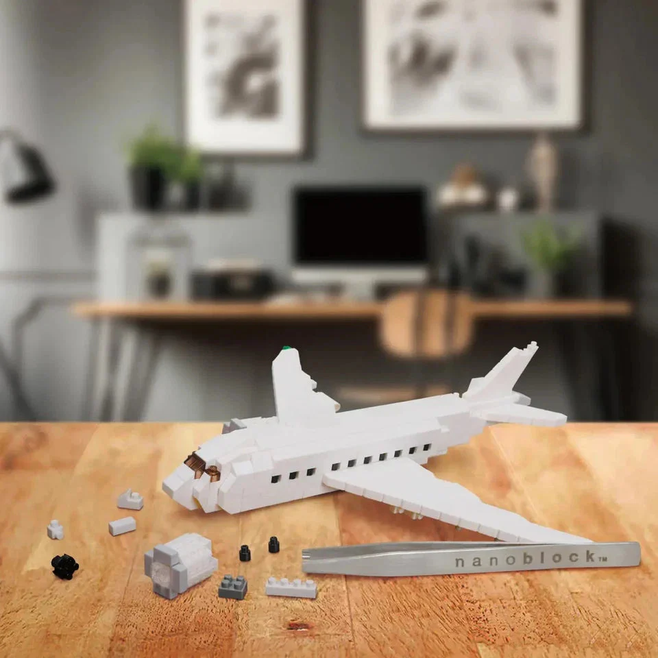 Nanoblock JAL Passenger Plane - Image 5