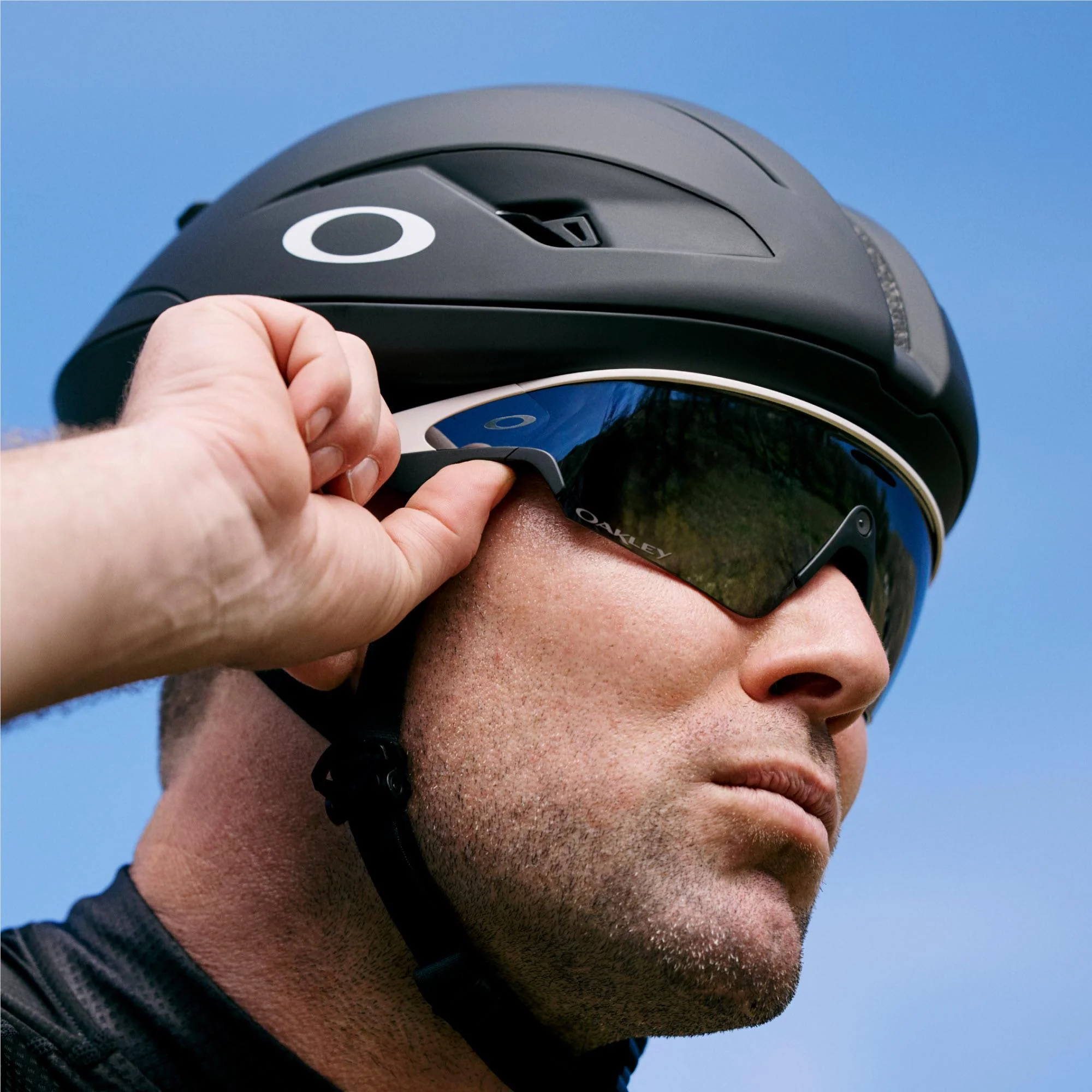 Oakley | Meta Vanguard Prizm Black Lenses - Image 3
