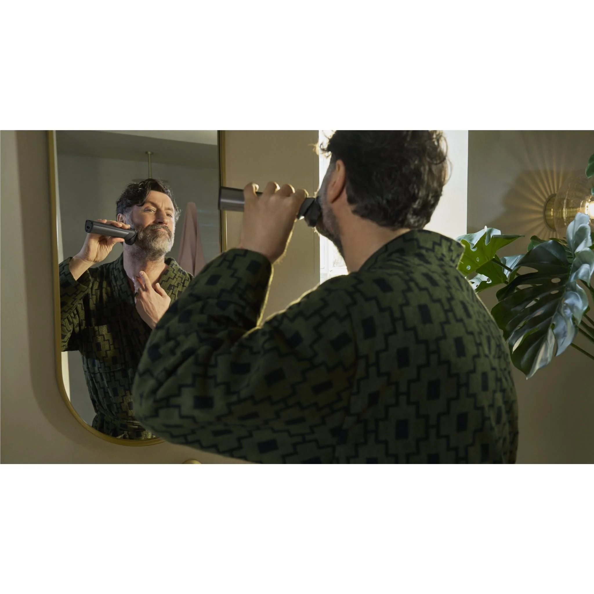 Philips All-in-One Series 7000 13-in-1 Men's Shaver - Image 5