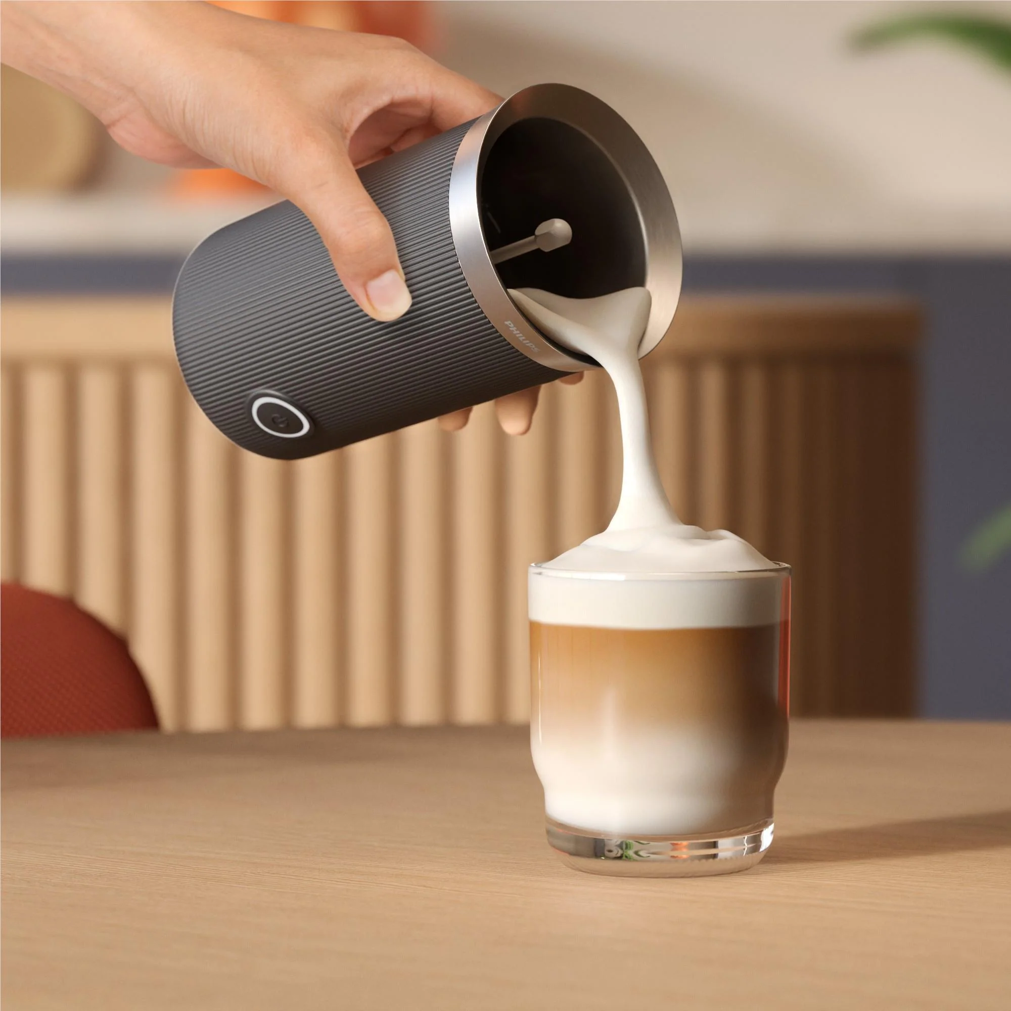 Philips Baristina Hot & Cold Milk Frother (Silhouette Black) - Image 4