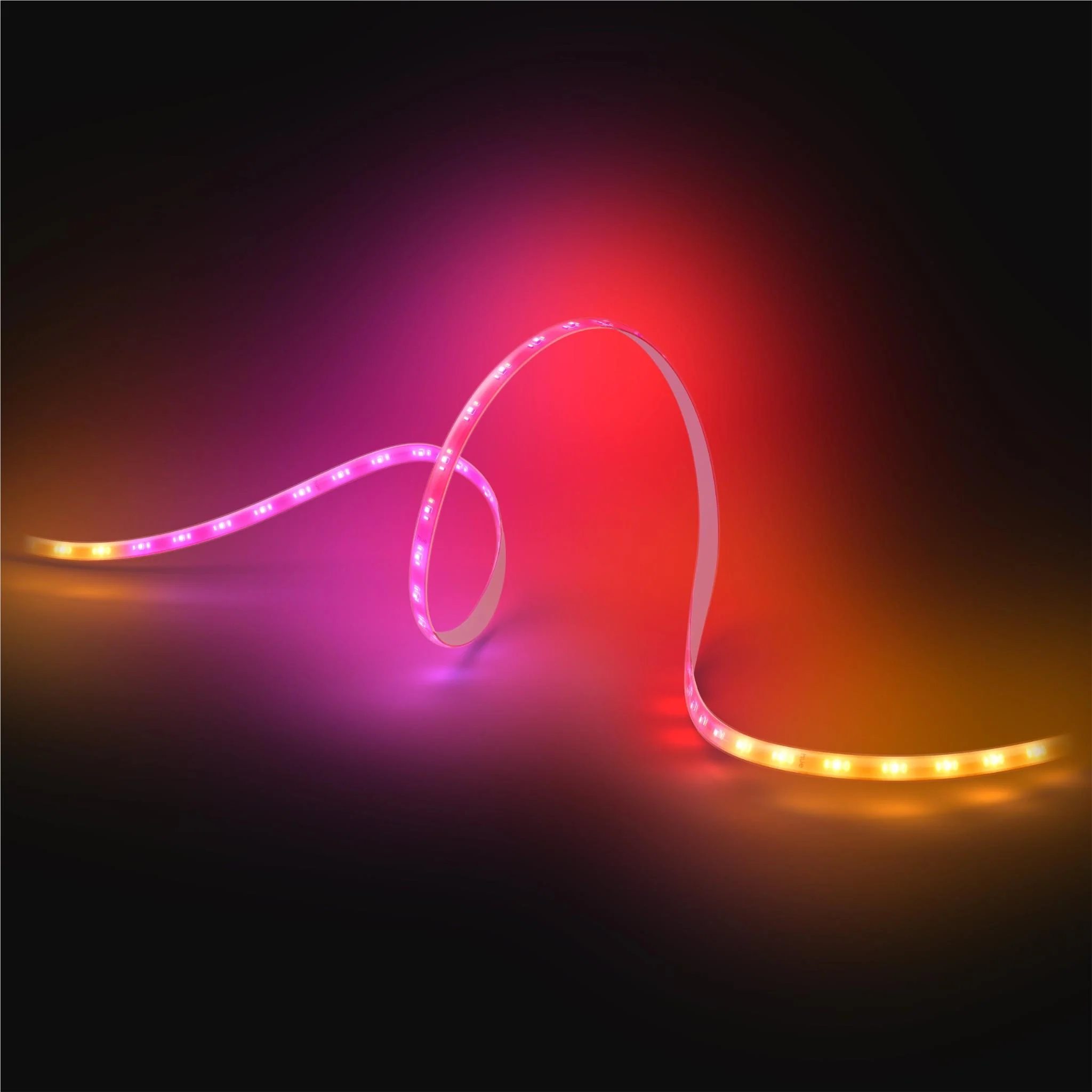 Philips Hue Flux Ultra-Bright Strip Light (3m) - Image 4