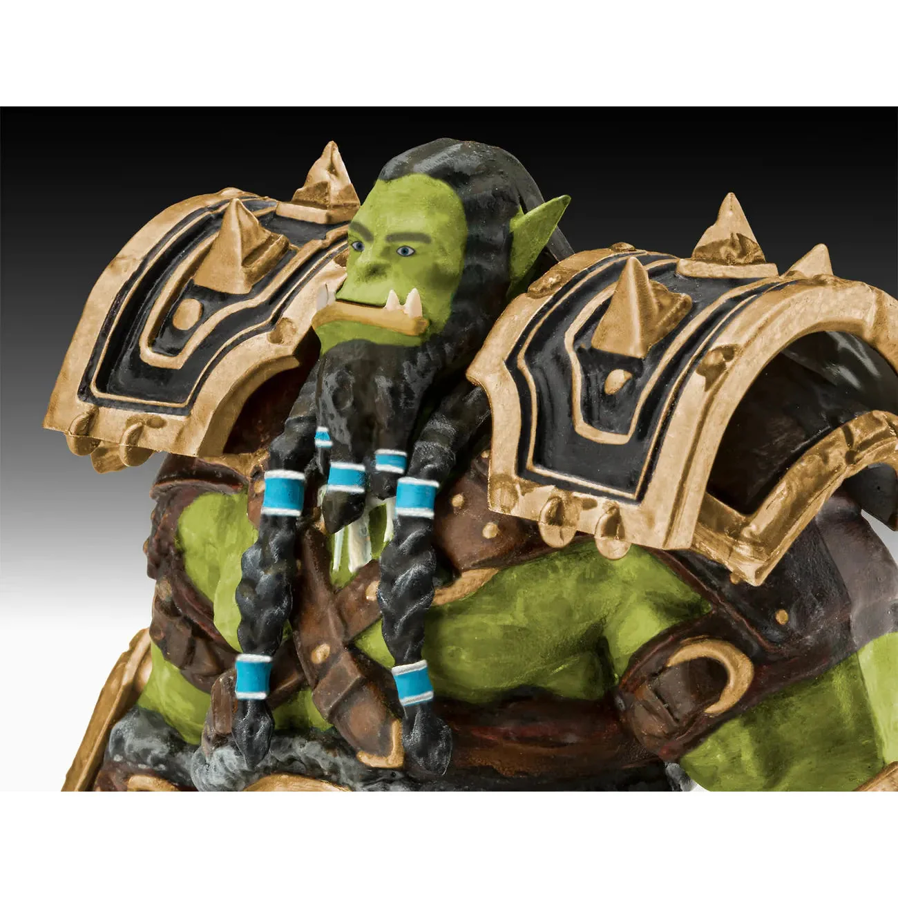 Revell 1/16 Gift Set The Orc Thrall - World of Warcraft - Image 2