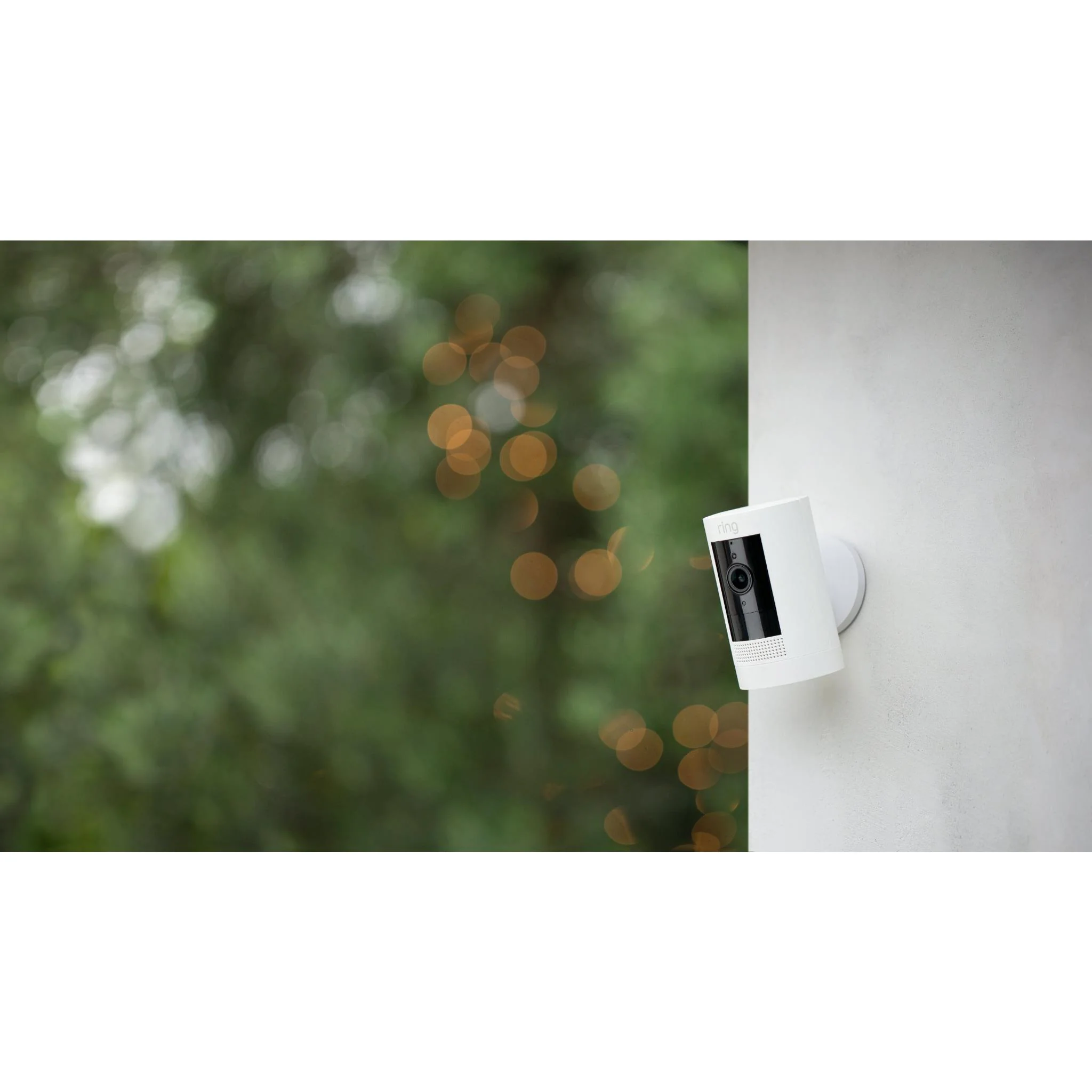 Ring Stick Up Cam Battery 4 Pack (White) - Image 4