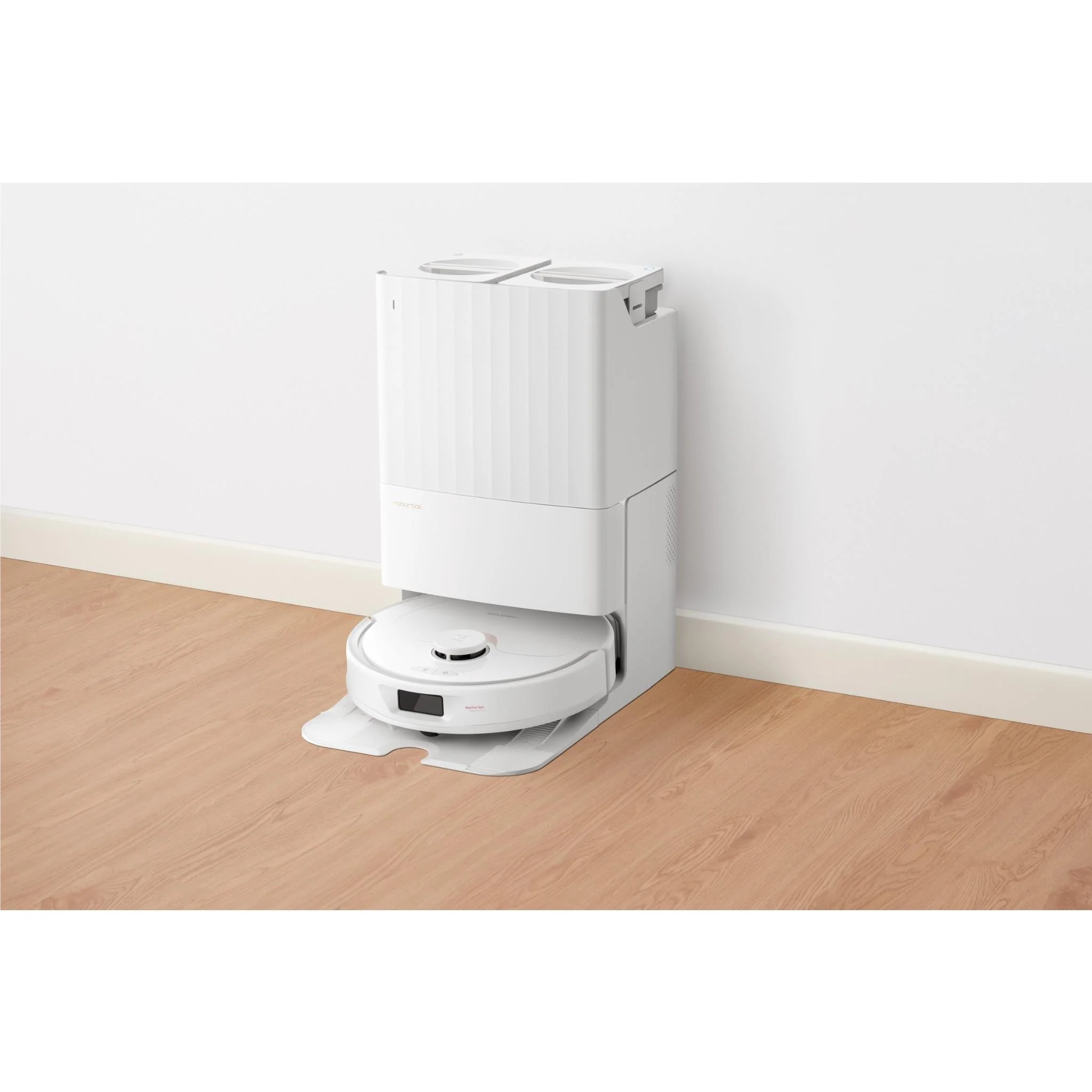 Roborock Q Revo Robotic Vacuum with Multifunctional Dock - Image 3