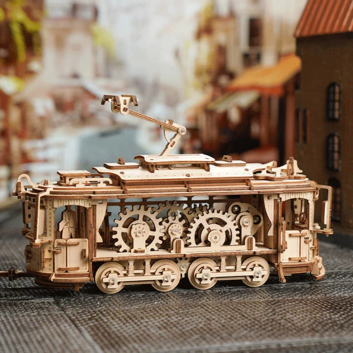Robotime Mechanical Models Classic City Tram - Image 3