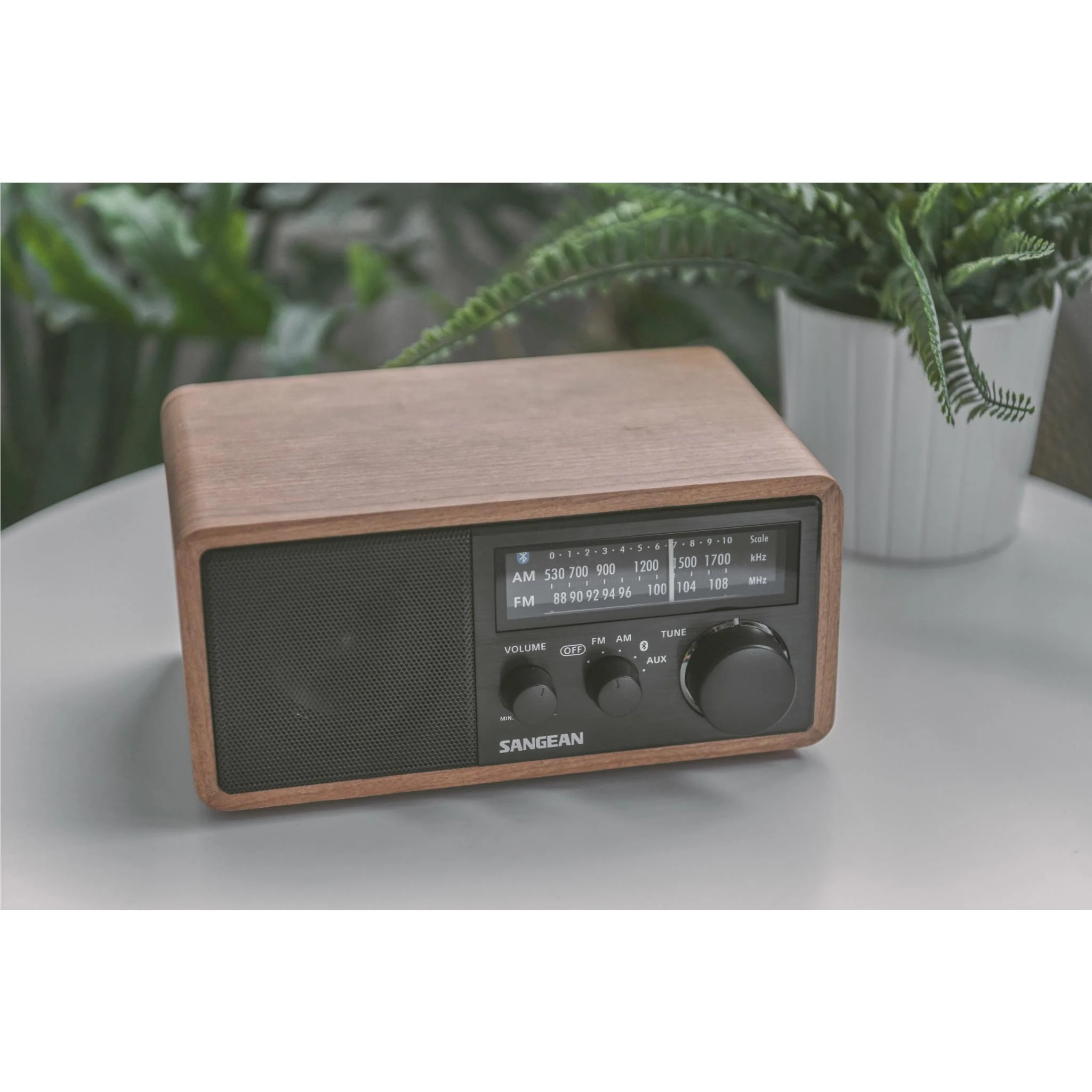 Sangean WR-11BT+  AM/FM Wooden Cabinet Radio with Bluetooth - Image 5