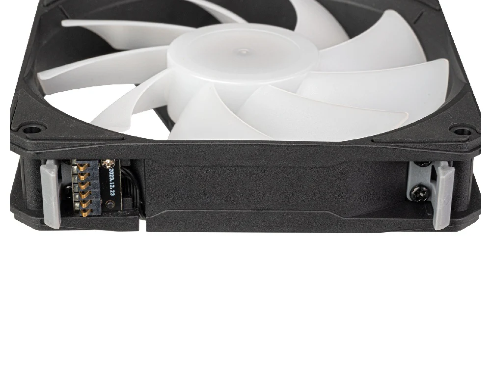 SilverStone 120mm ARGB PWM Fan [3 Pack] - Image 7