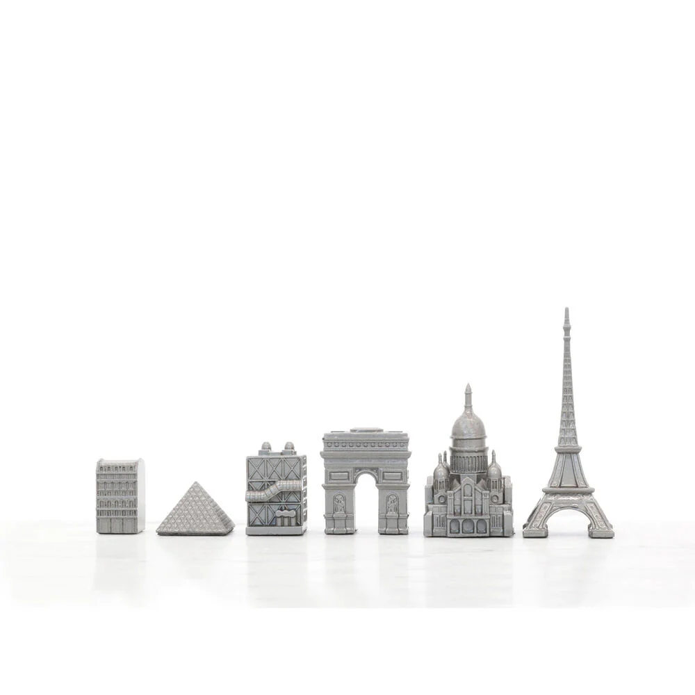 Skyline Chess 33pc Set Paris Map Edition with Wooden Board (Black/Grey) - Image 5