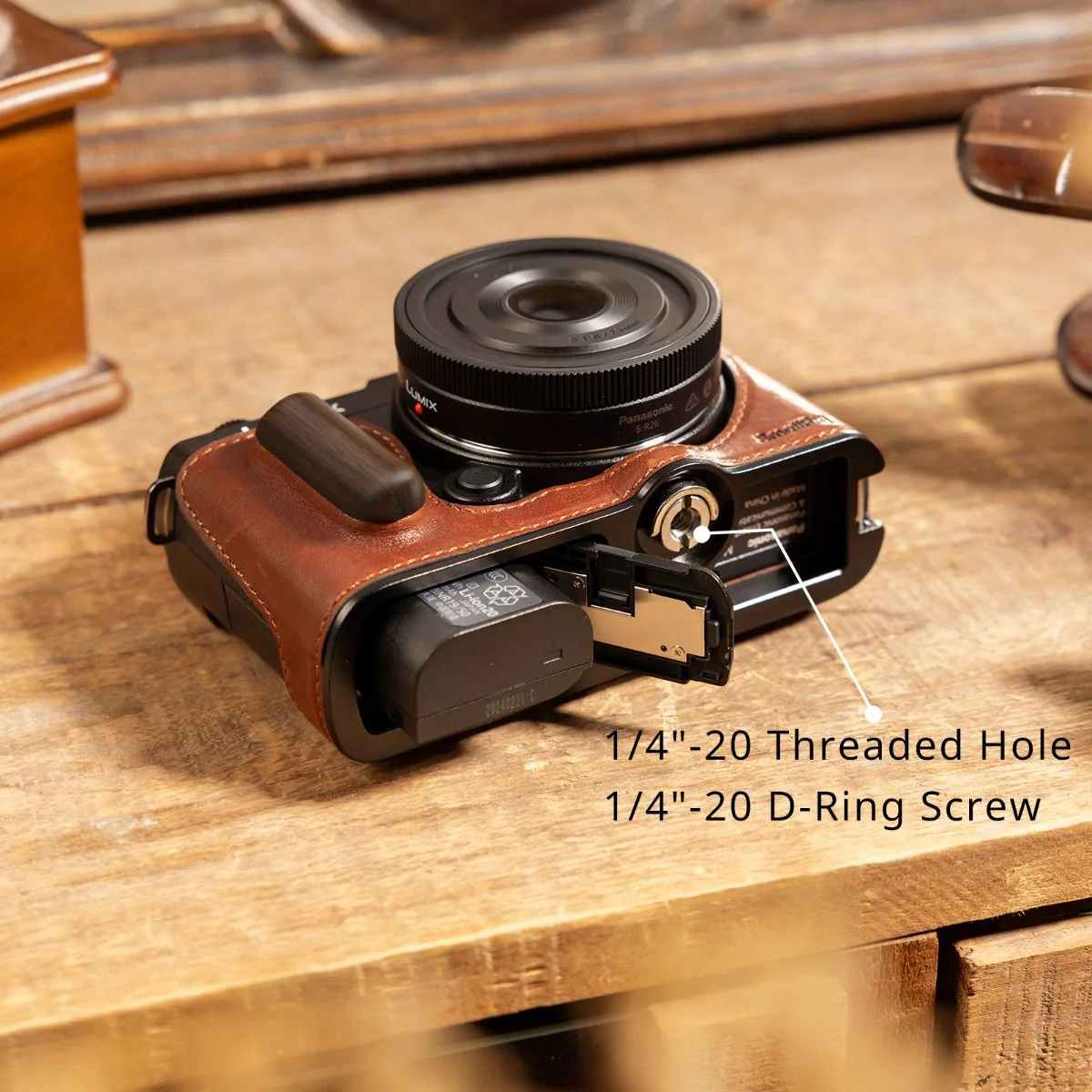 SmallRig Leather Half Case for Panasonic LUMIX S9 4703 - Image 3