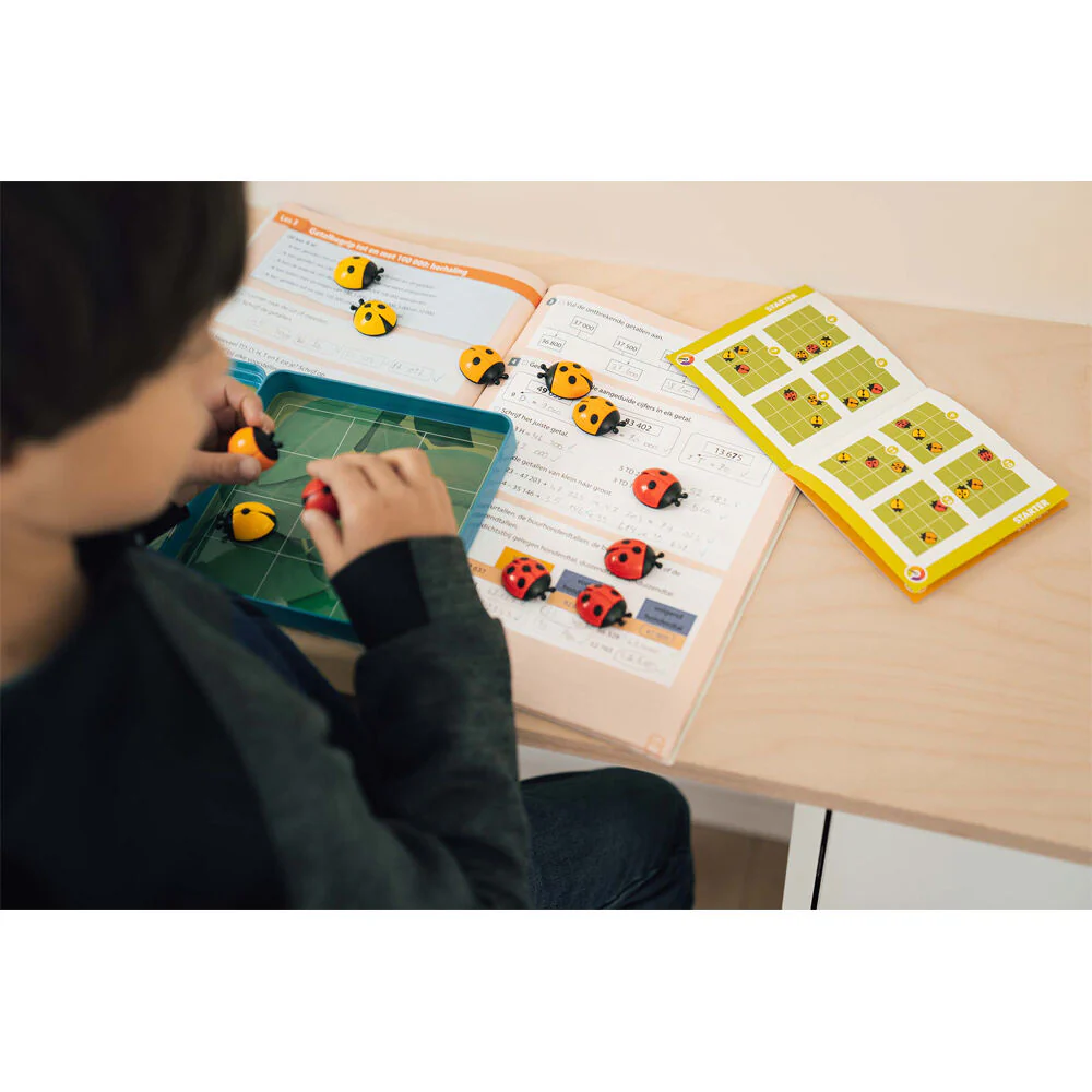 Smart Games Logibugs Logic Puzzle Game - Image 9