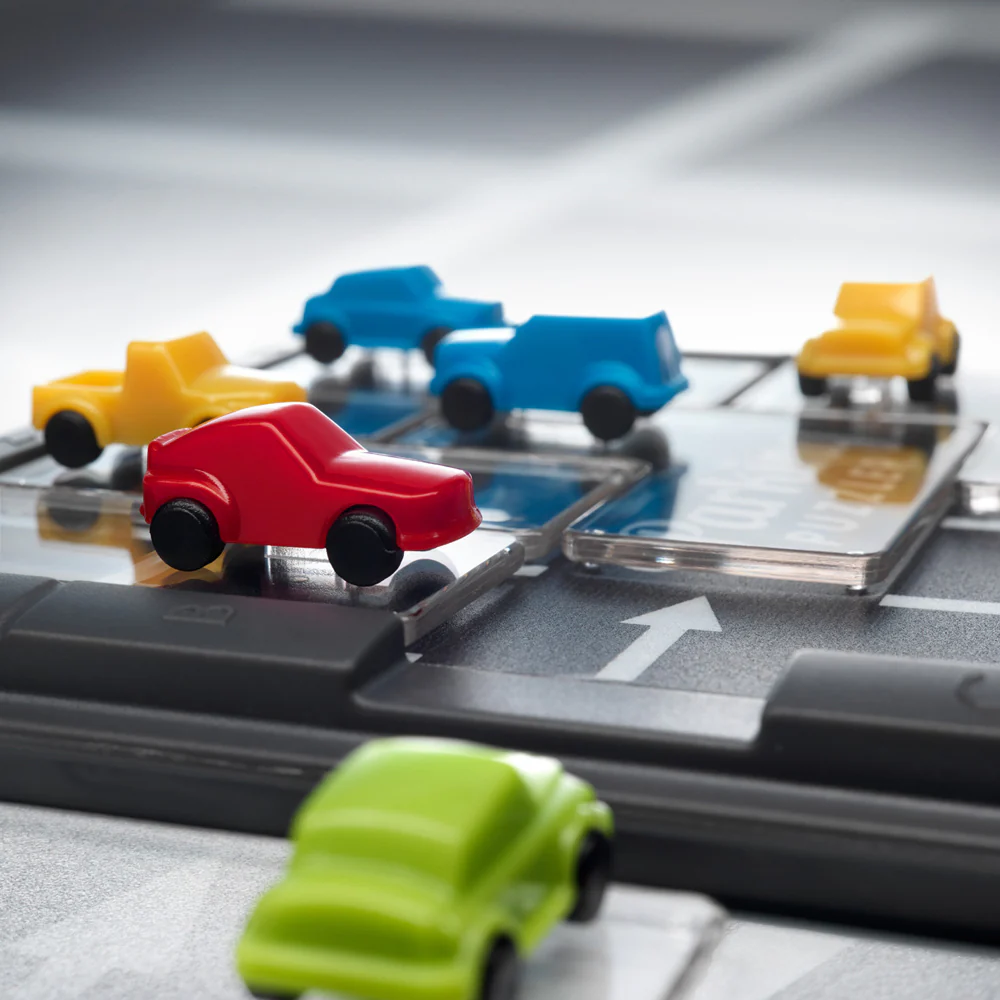 Smart Games Parking Cars Puzzler Puzzle Game - Image 2
