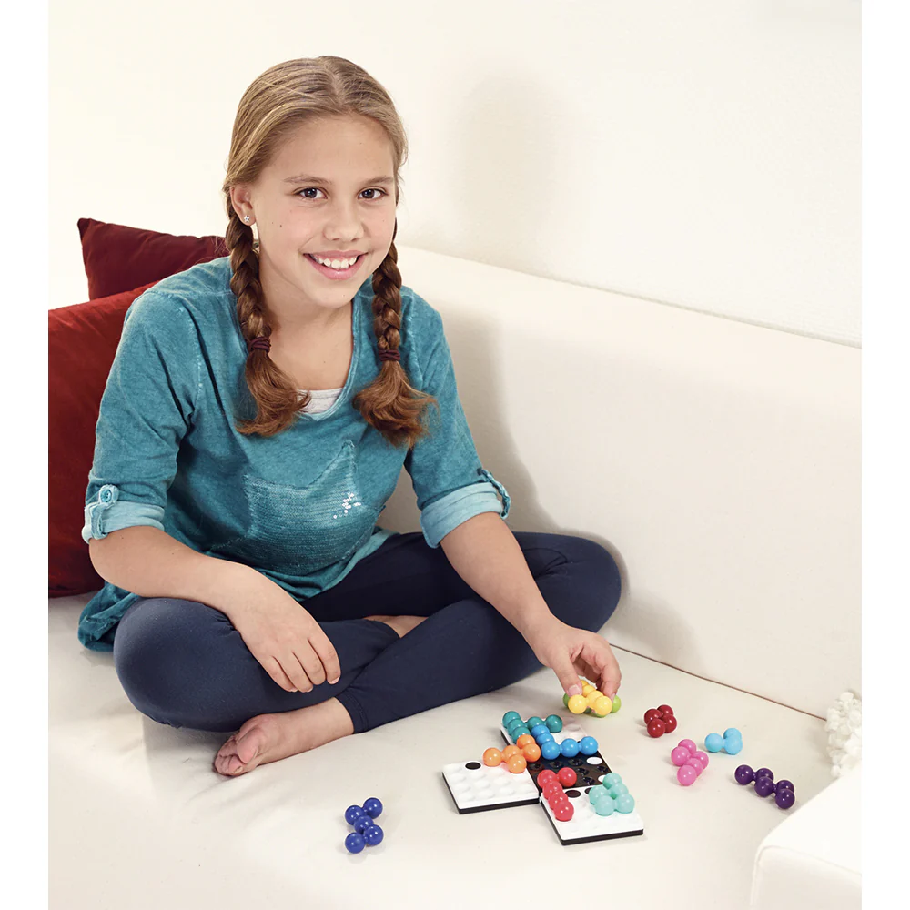 Smart Games Quadrillion Single Player Puzzle Grid Game - Image 3