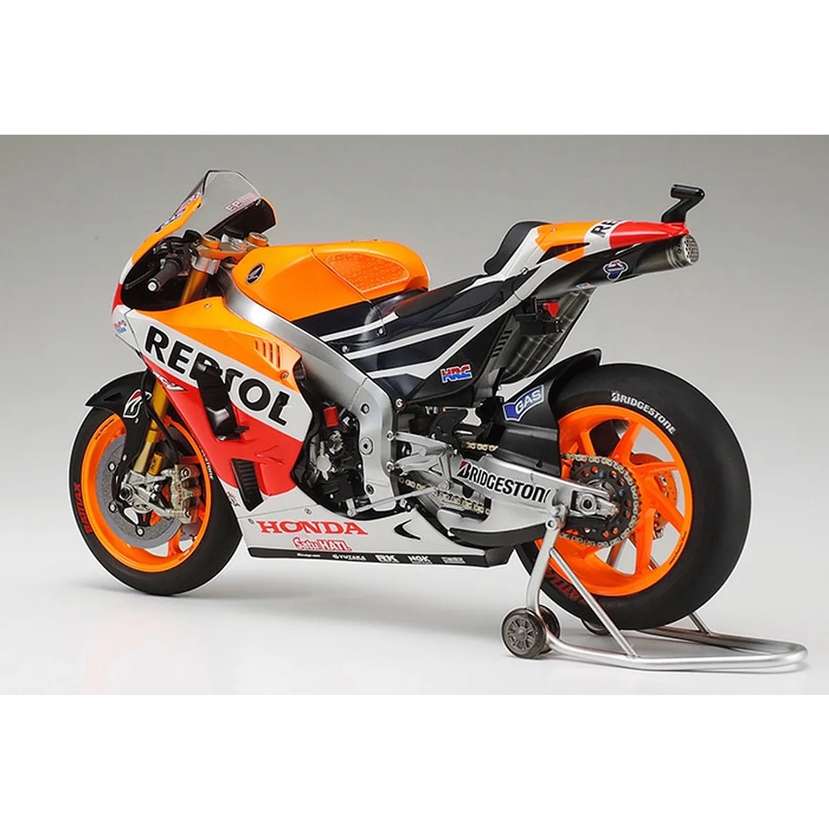 Tamiya 1/12 Repsol Honda RC212V 14 Motorcycle Scaled Plastic Model Kit - Image 3