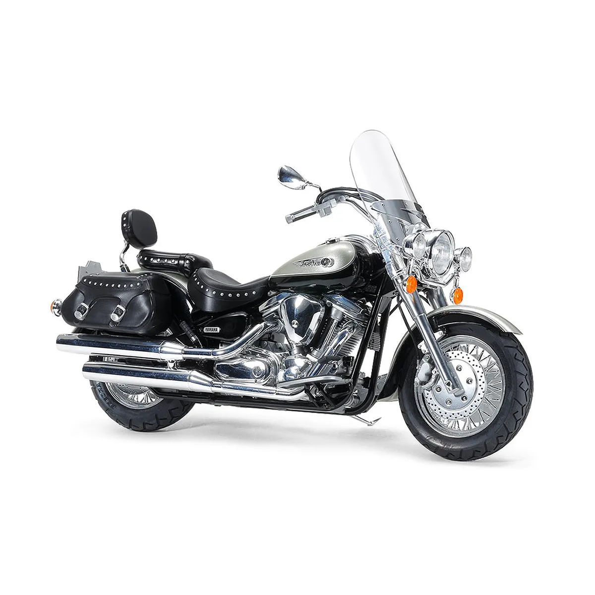 Tamiya 1/12 Yamaha XV1600 Road Star Customer Motorcycle Scaled Plastic Model Kit - Image 2