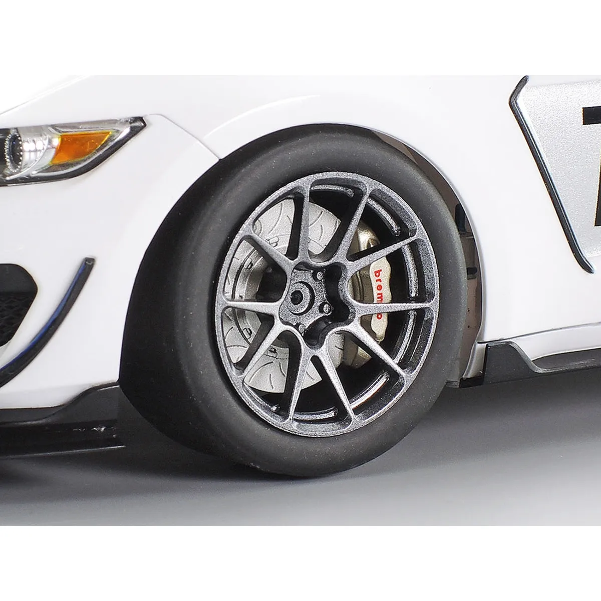 Tamiya 1/24 Ford Mustang GT4 Scaled Plastic Model Kit - Image 9