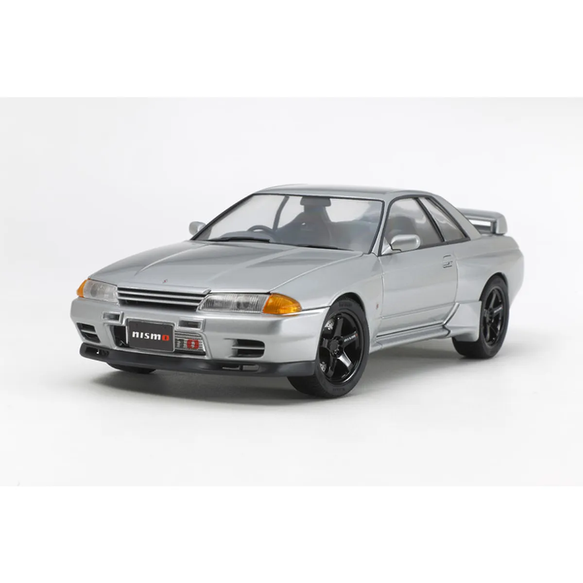 Tamiya 1/24 Nissan Skyline GT-R (R32) NISMO-Custom Scaled Plastic Model Kit - Image 2