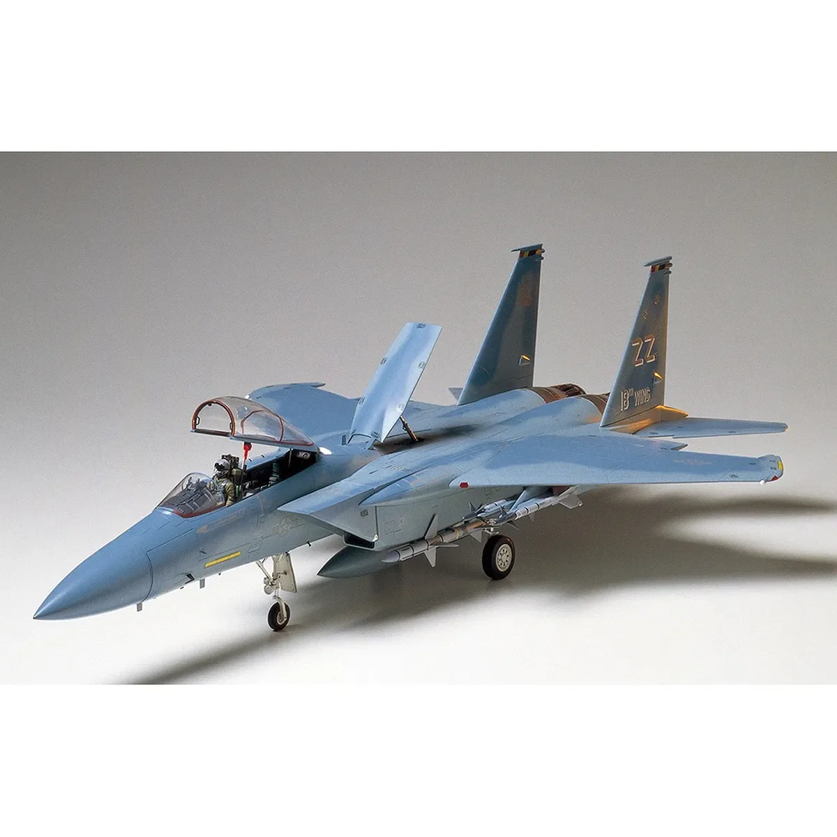 Tamiya 1/32 McDonnell Douglas F-15C Eagle Jet - Image 2