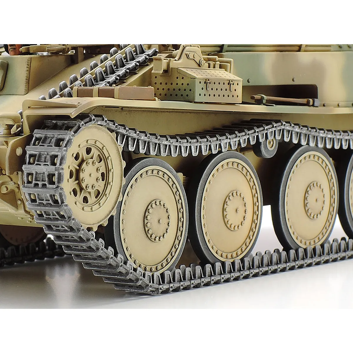 Tamiya 1/35 Marder III M Tank Destroyer - Image 5