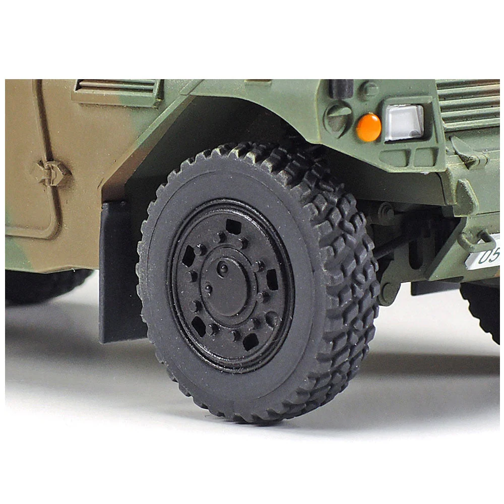 Tamiya 1/48 JGSDF Light Armored Vehicle - Image 5