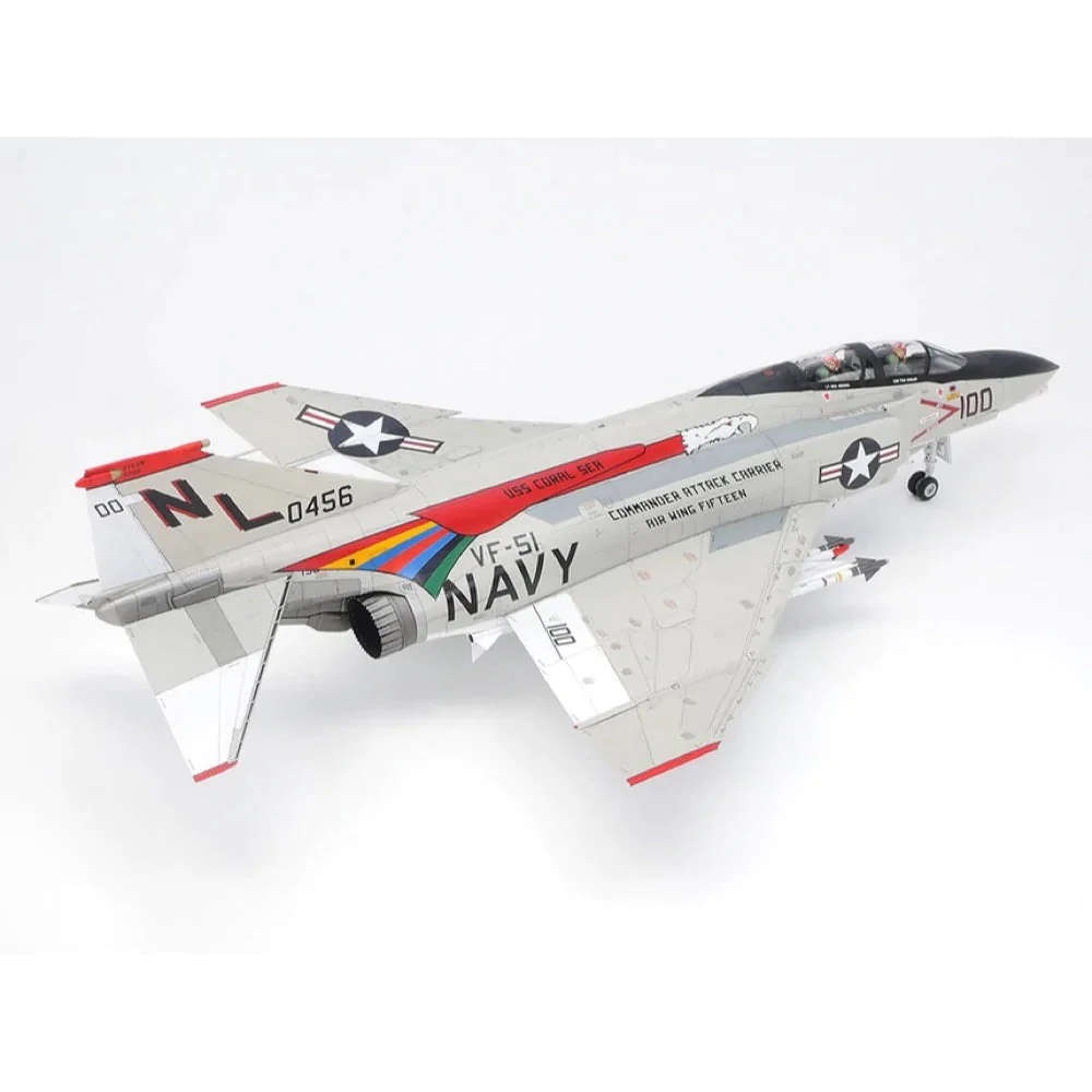 Tamiya 1/48 McDonnell Douglas(TM) F4B Phantom II(TM) - Image 2