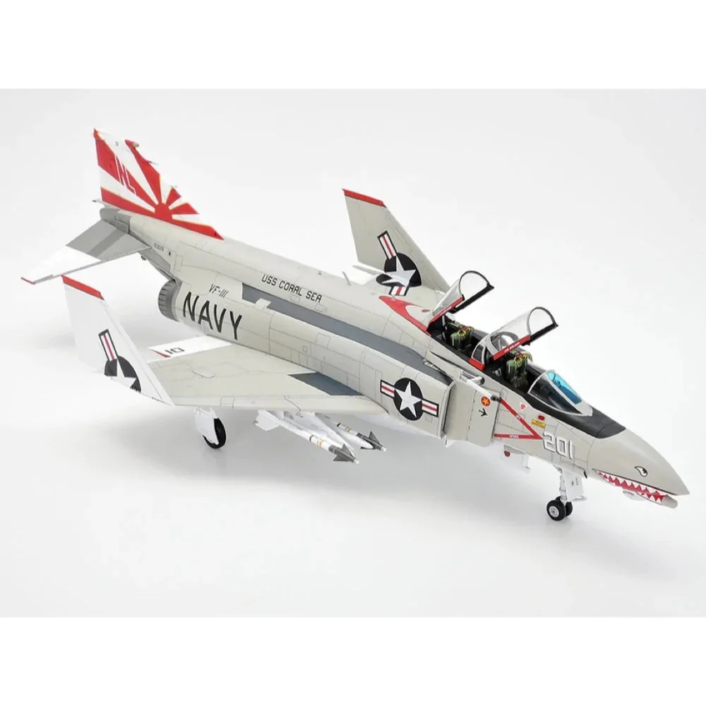 Tamiya 1/48 McDonnell Douglas(TM) F4B Phantom II(TM) - Image 3