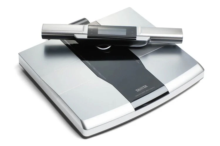Tanita RD-545 InnerScan Wireless & Segmental Body Composition Scale - Image 3