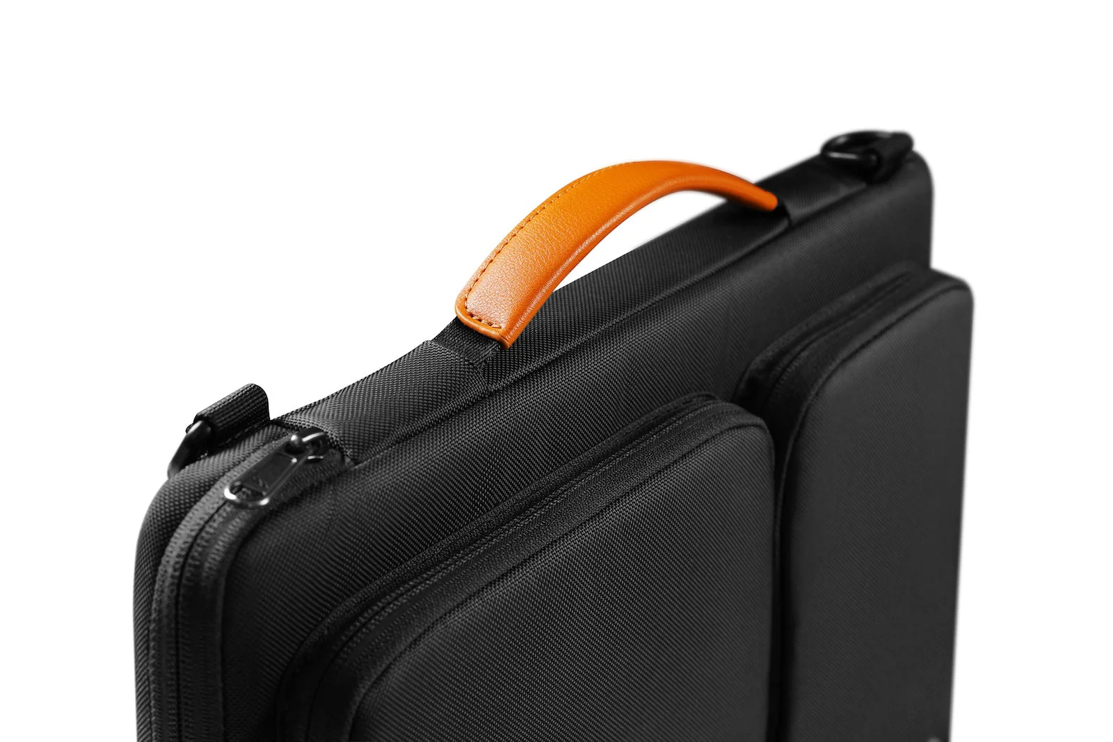 tomtoc Defender 14" A42 Laptop Shoulder Bag (Black) - Image 8