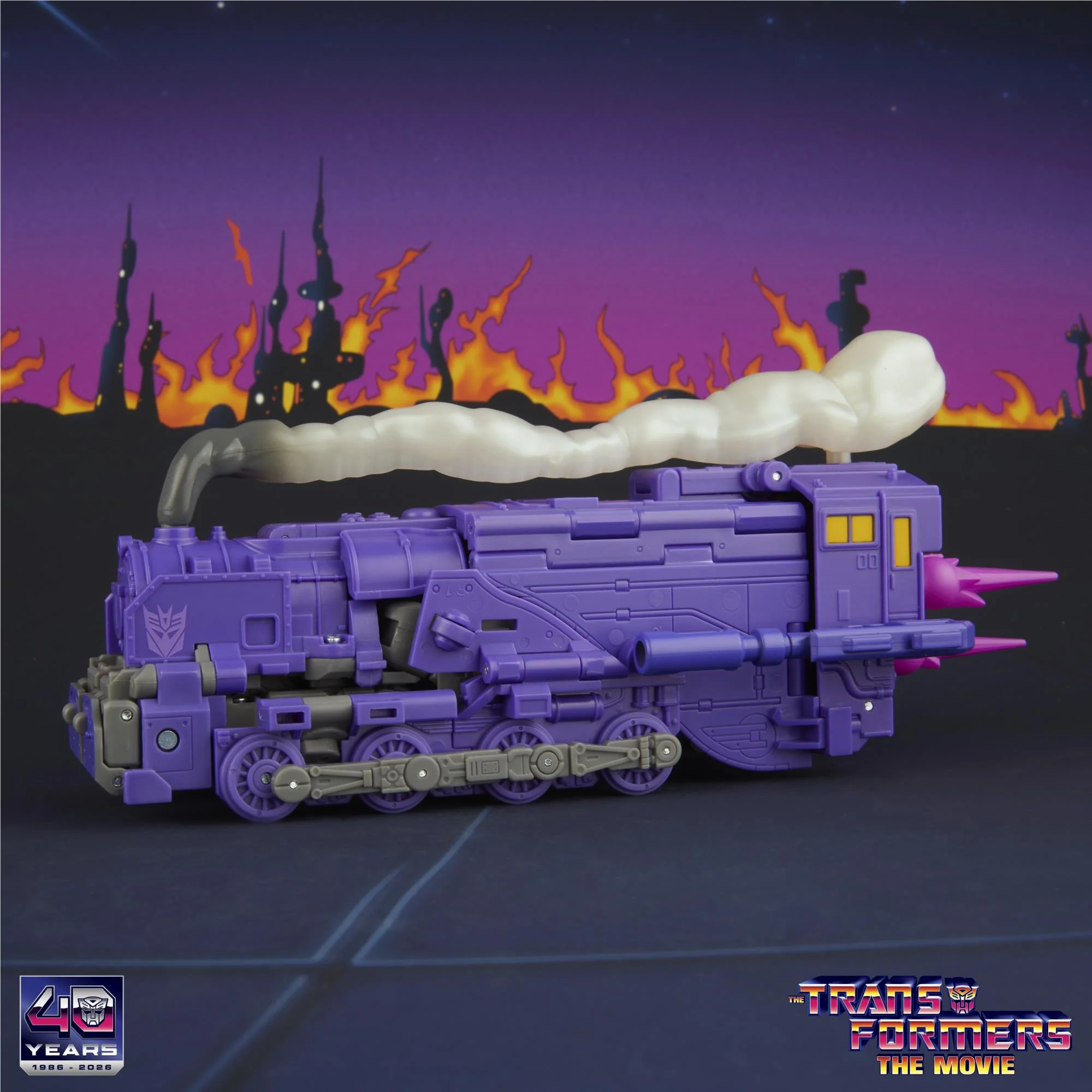 Transformers - Studio Series: Transformers: The Movie - Astrotrain Figure - Image 15