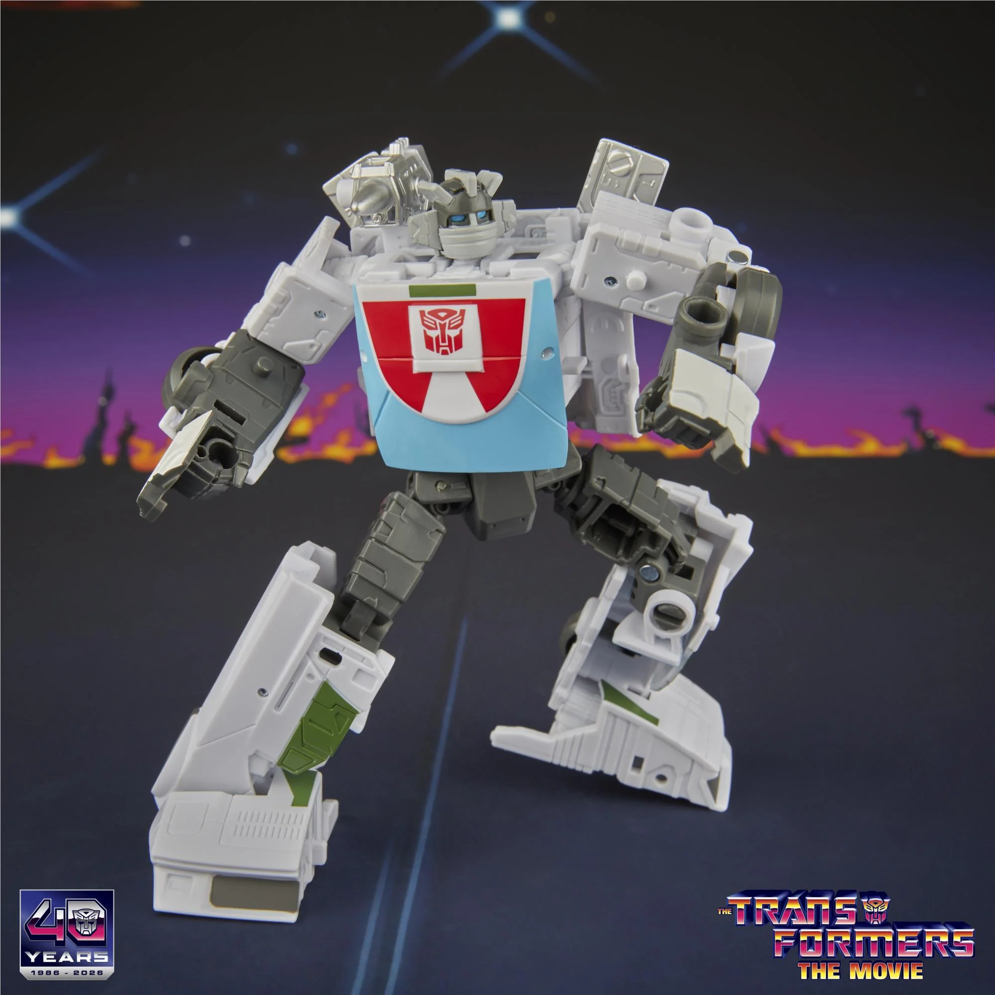 Transformers - Studio Series: Transformers: The Movie - Deluxe Class Wheeljack Figure - Image 6