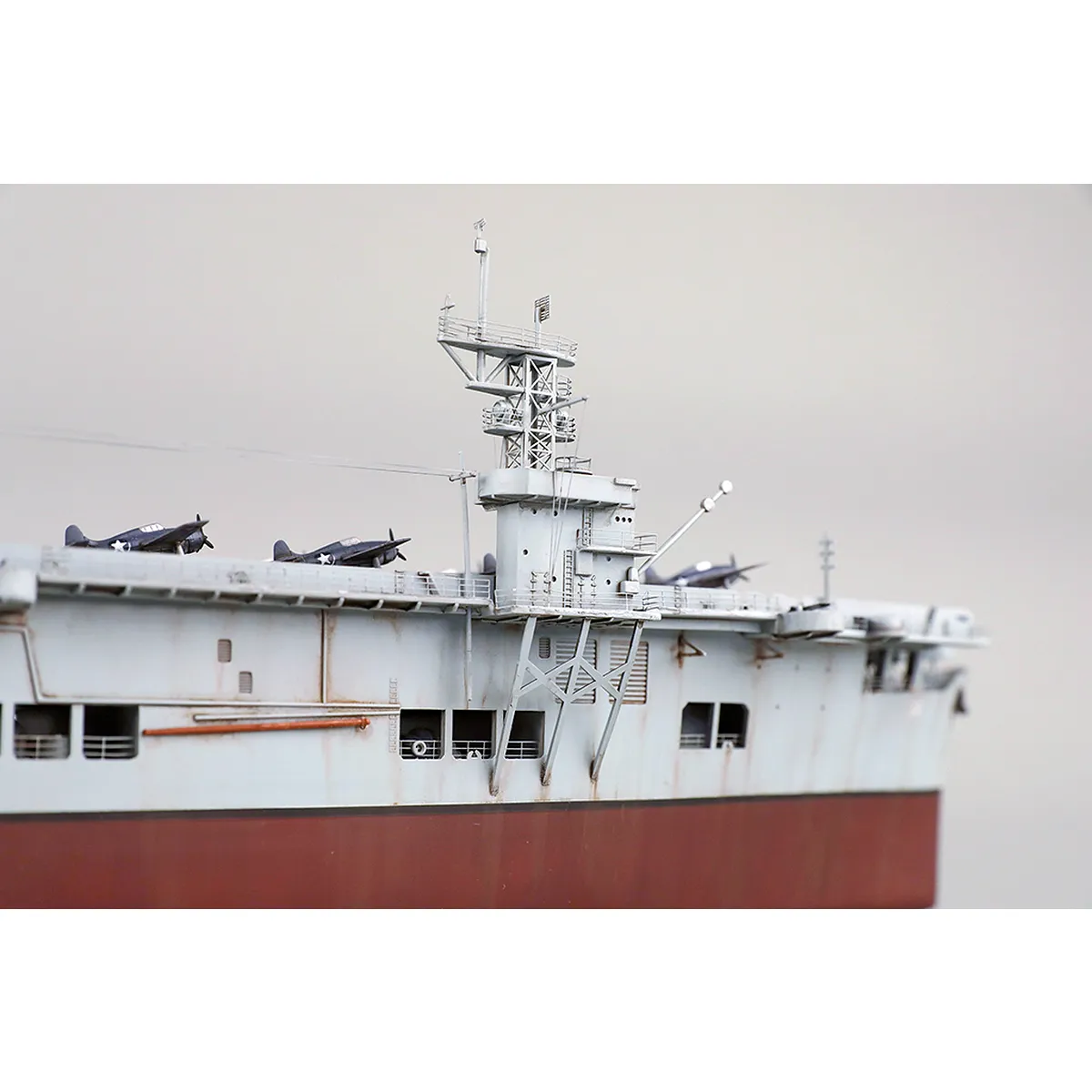 Trumpeter 1/350 USS CVE-26 Sangamon Scaled Plastic Model Kit - Image 5