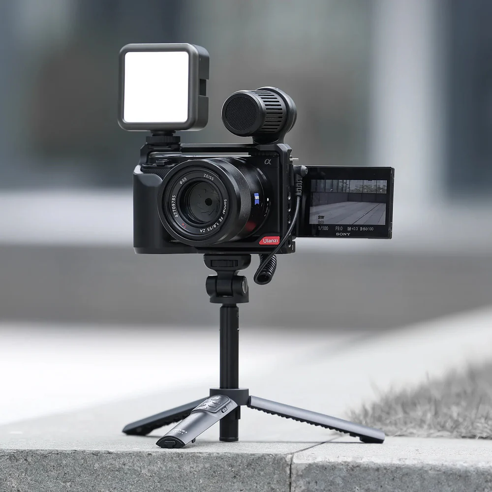 Ulanzi RMT-01 Wireless Bluetooth Extendable Mini Tripod and Selfie Stick - Image 7