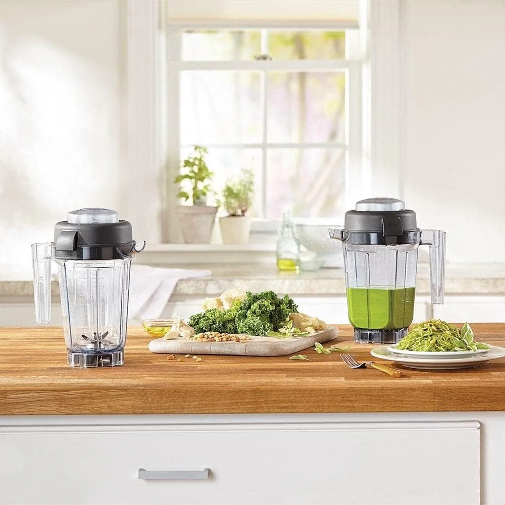 Vitamix Wet Blending Container Smoothie Mixer Cup 0.9L/33cm w/ Lid Black/Clear - Image 3